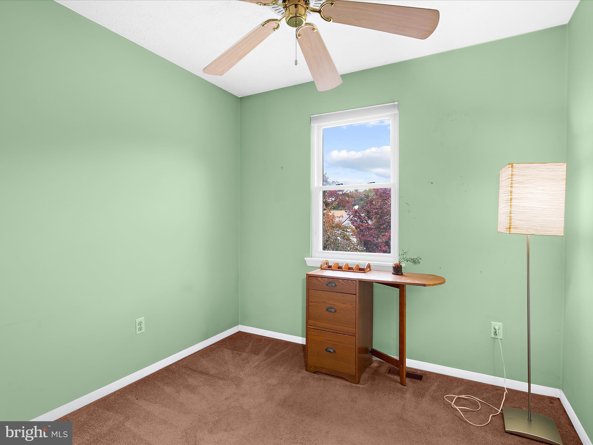 DIVIDING CREEK KNOLLS - Residential