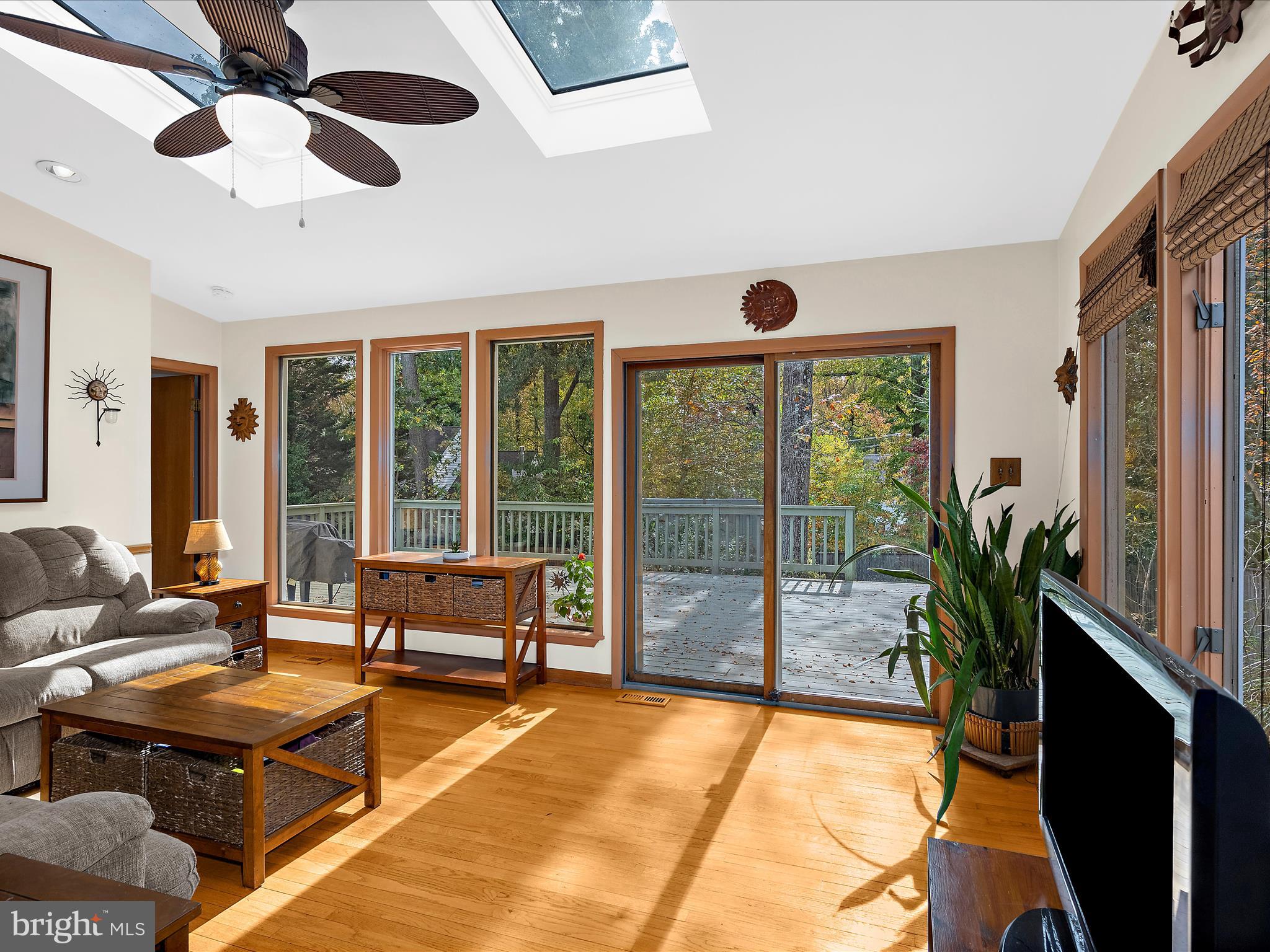 DIVIDING CREEK KNOLLS - Residential