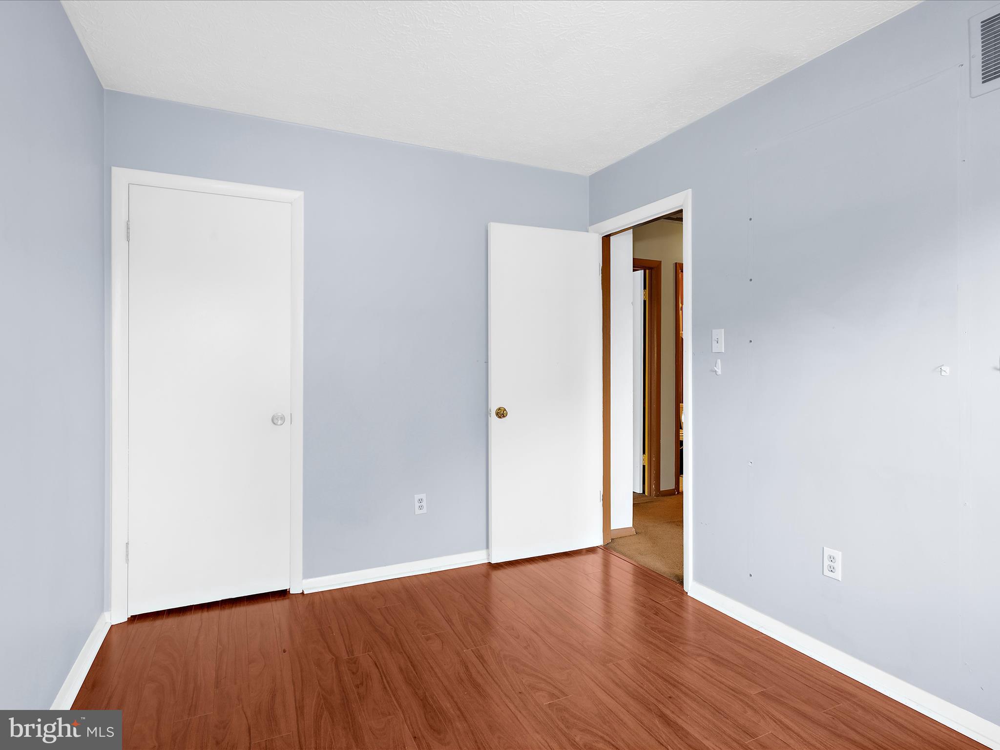 DIVIDING CREEK KNOLLS - Residential