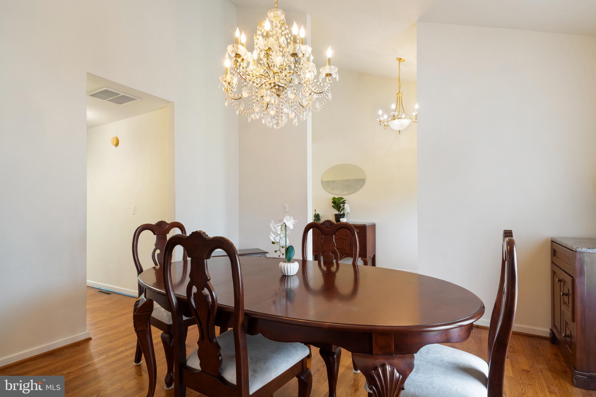 THE GROVE - Residential