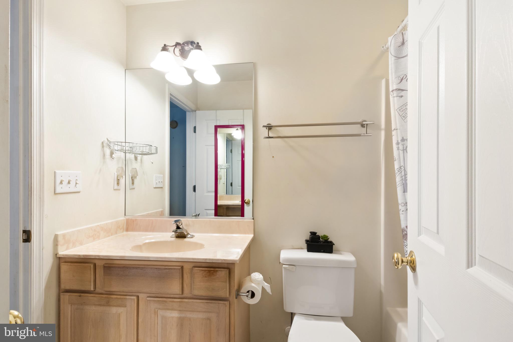 THE GROVE - Residential