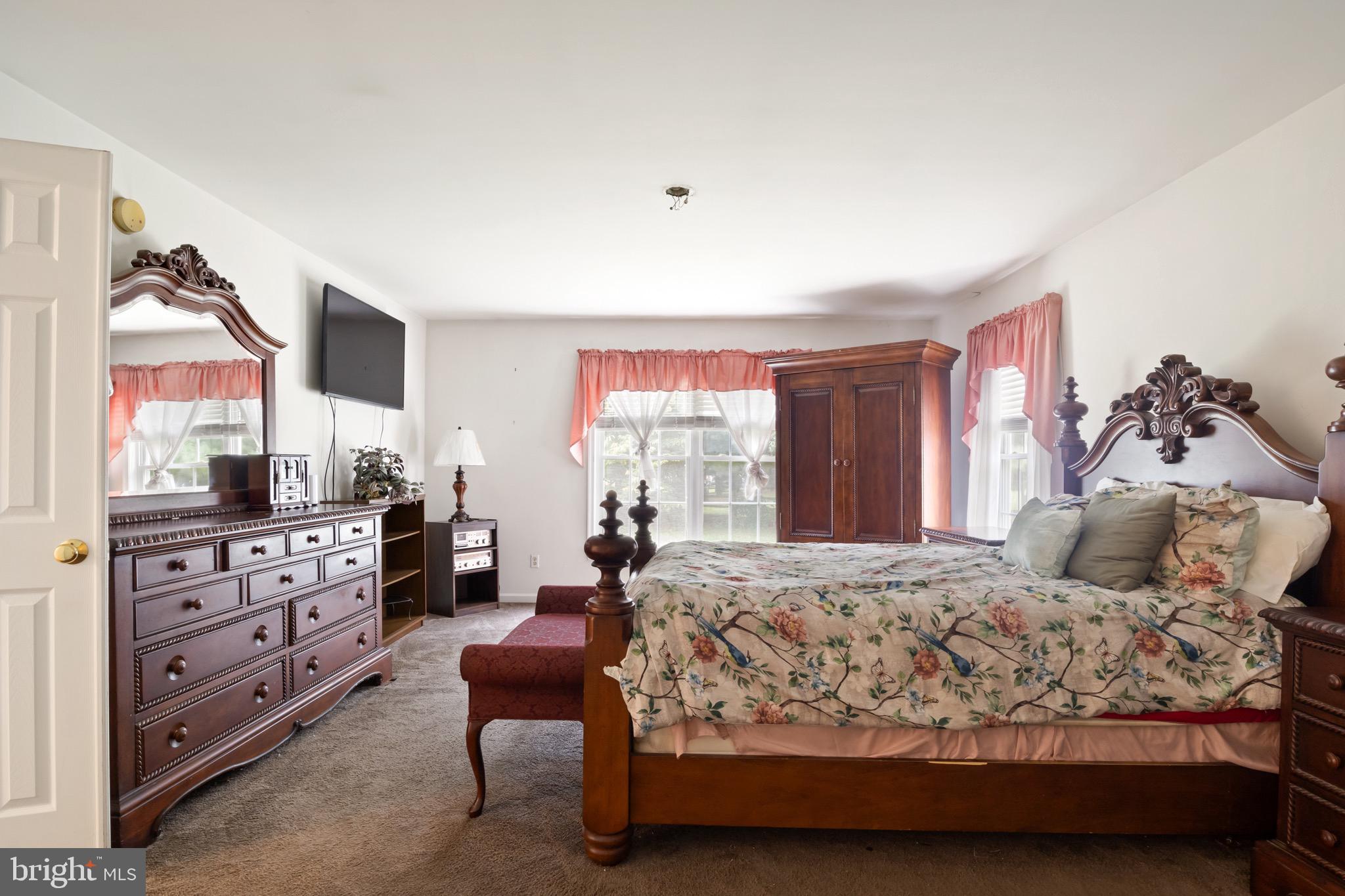 THE GROVE - Residential