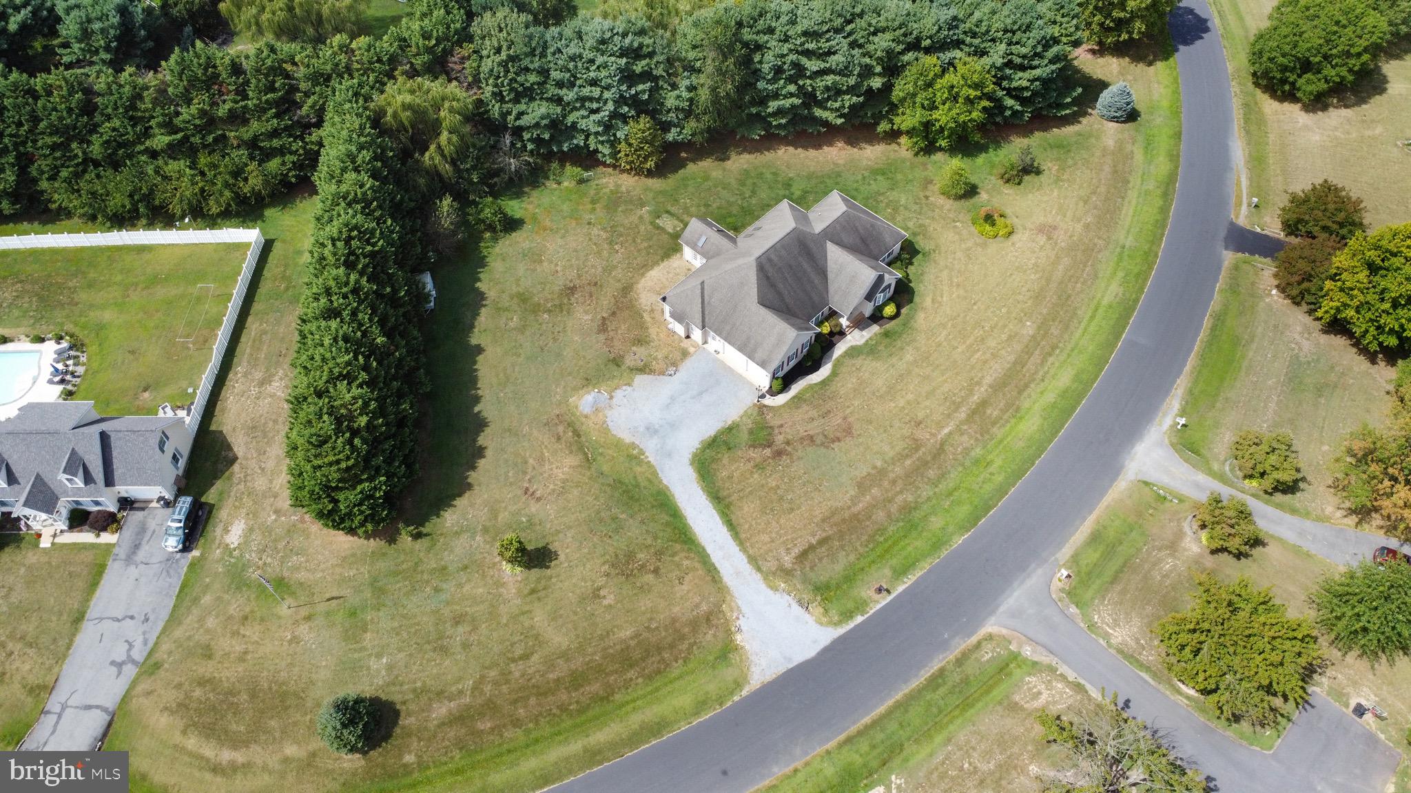 THE GROVE - Residential