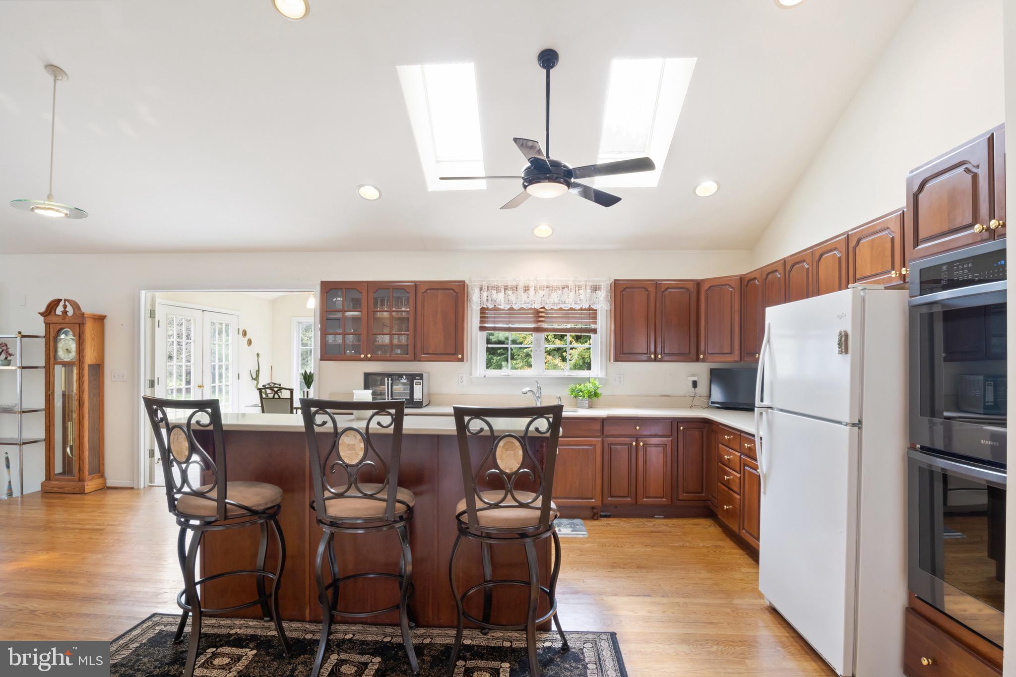 THE GROVE - Residential