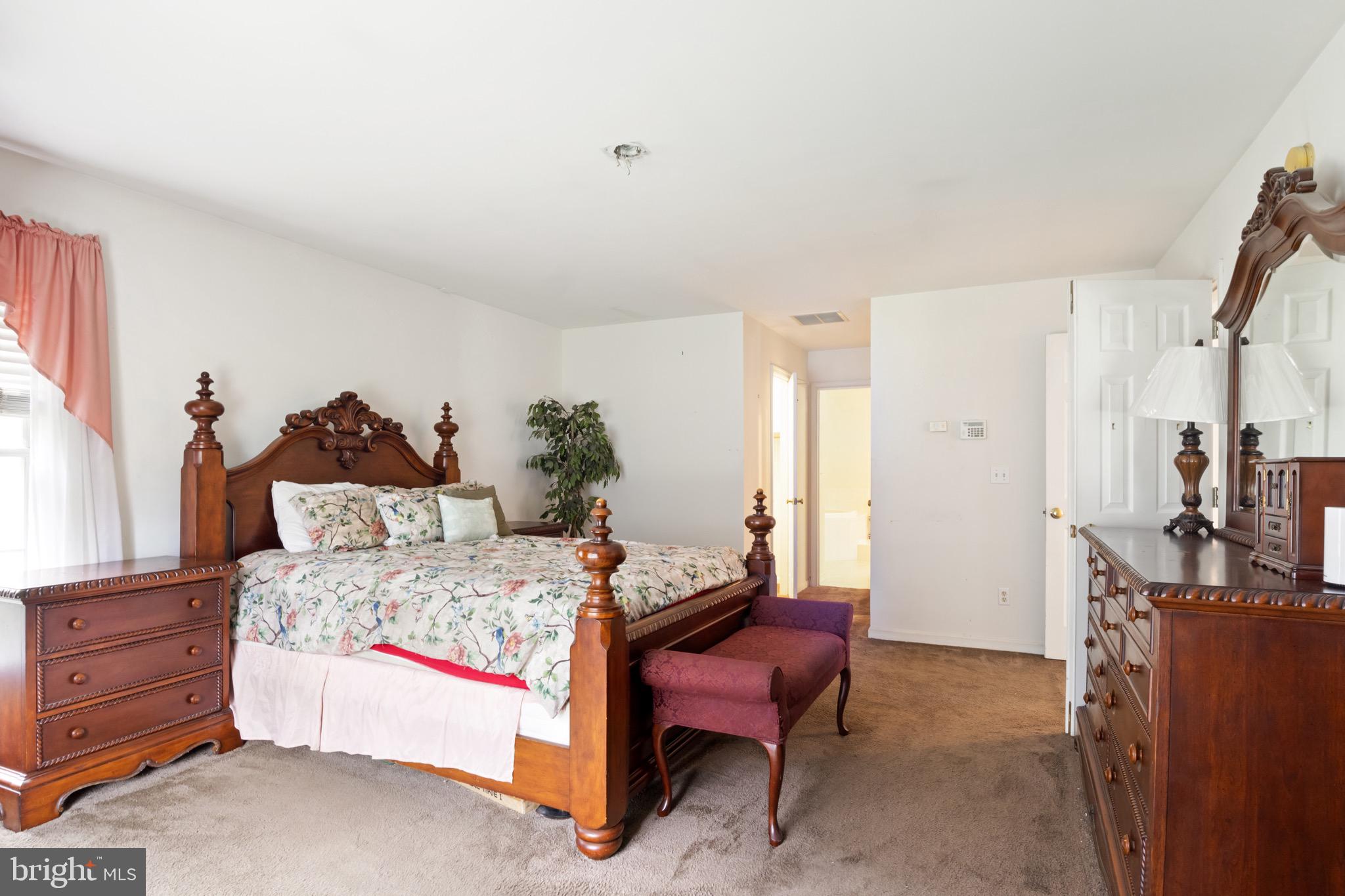 THE GROVE - Residential