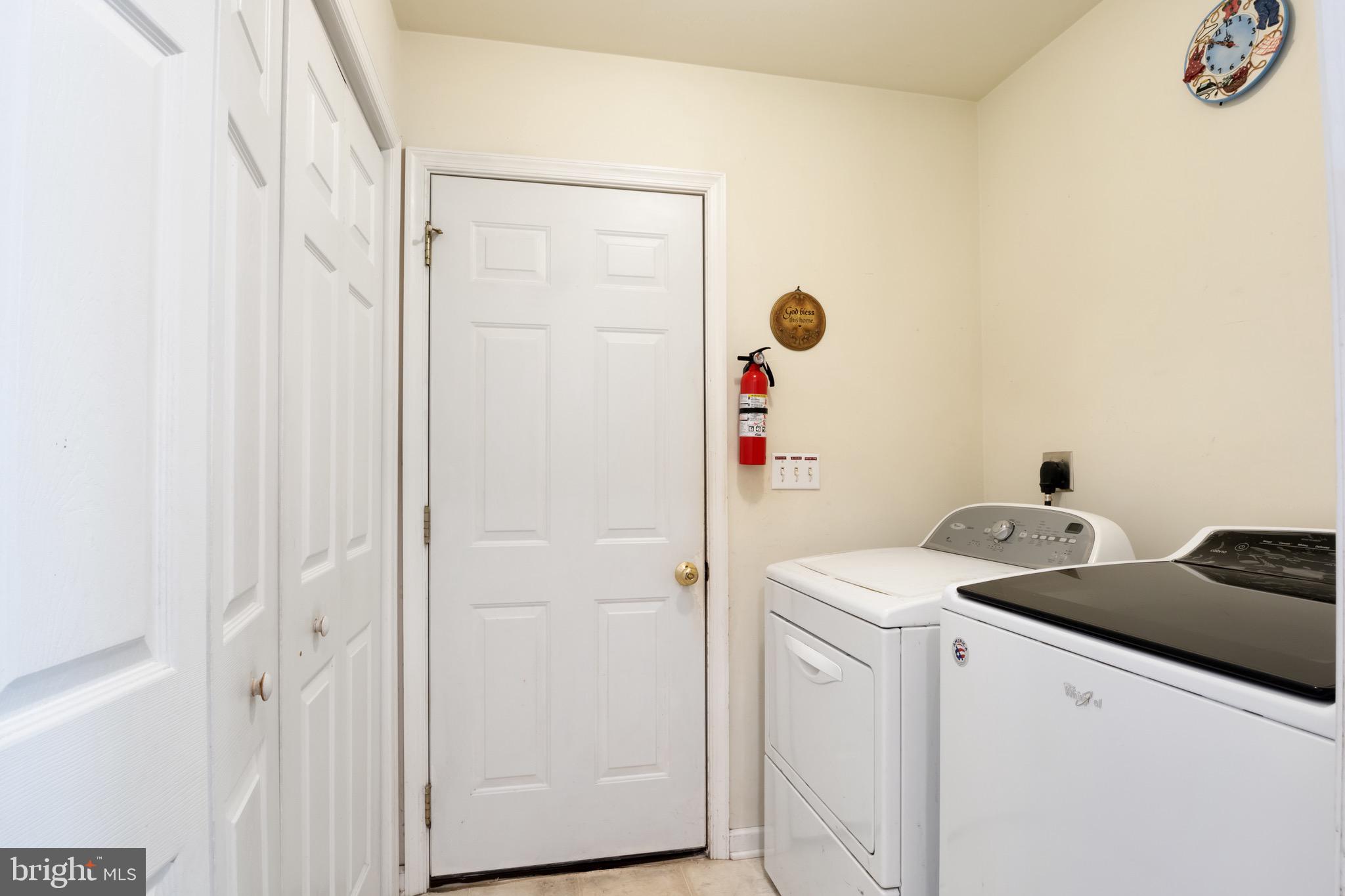 THE GROVE - Residential