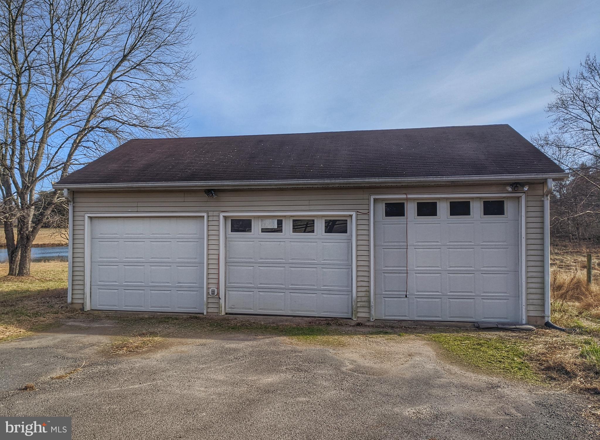RUNNYMEADE FARM - Residential