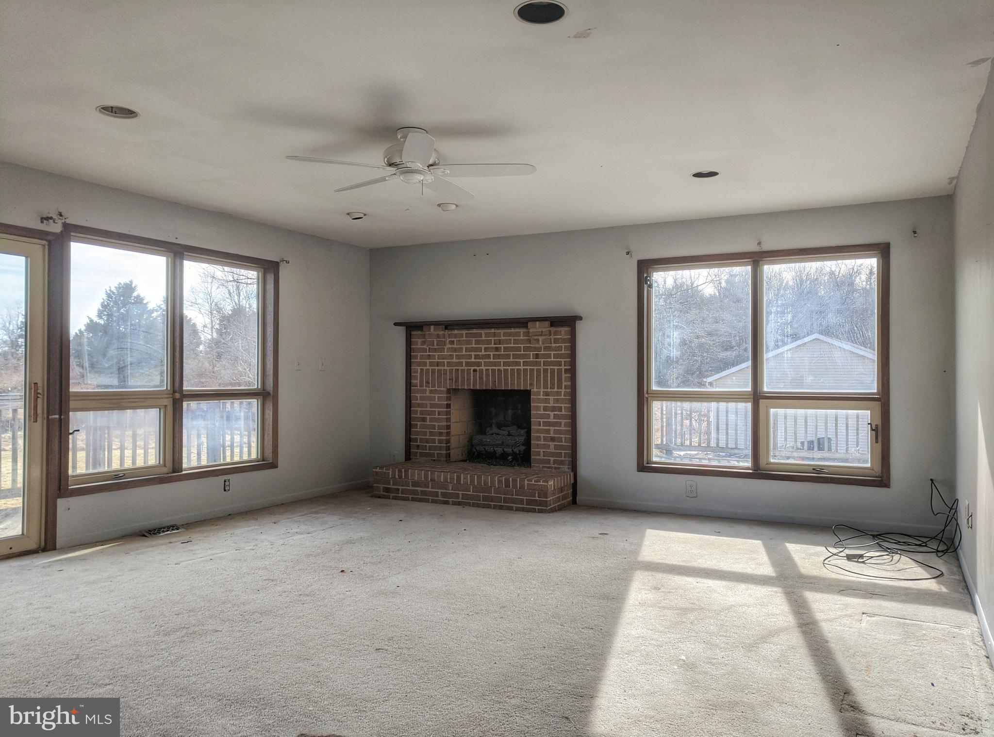 RUNNYMEADE FARM - Residential