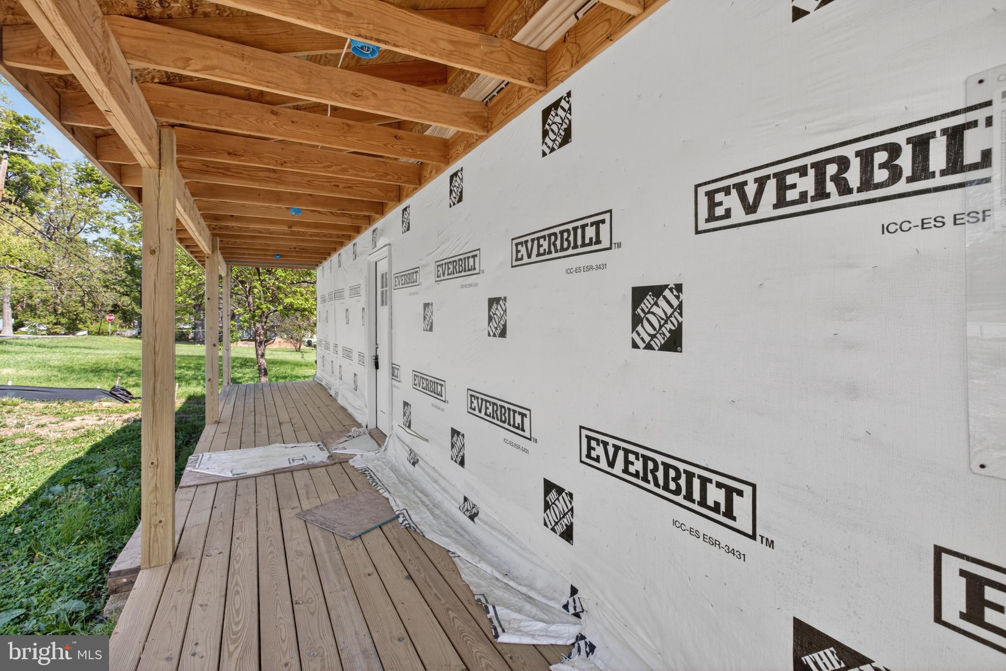 HUNTINGTON - Residential