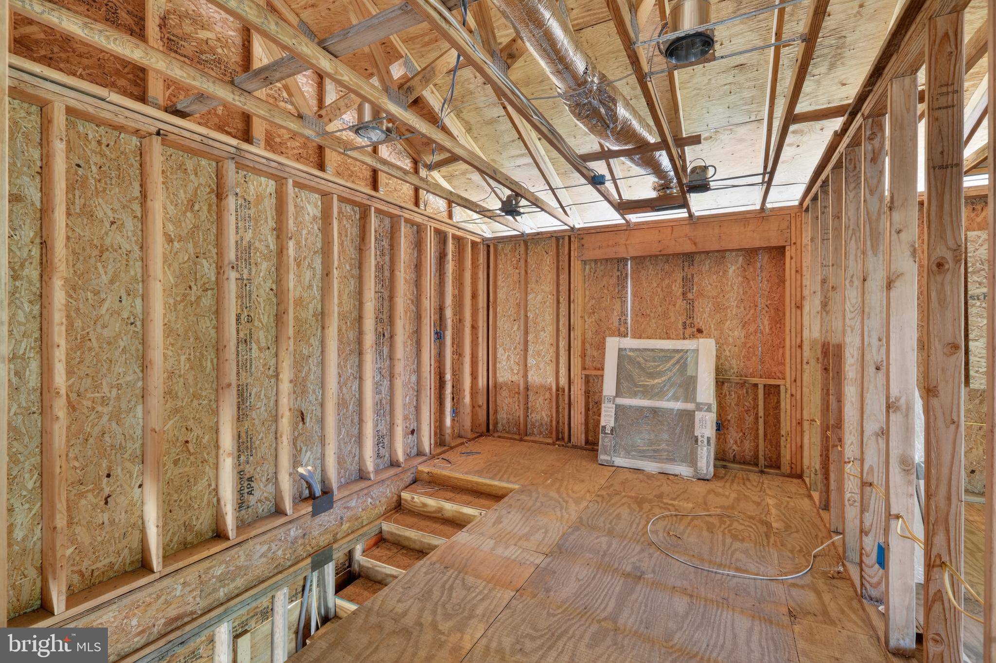 HUNTINGTON - Residential