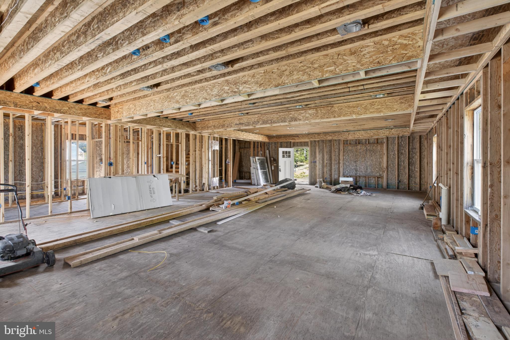 HUNTINGTON - Residential