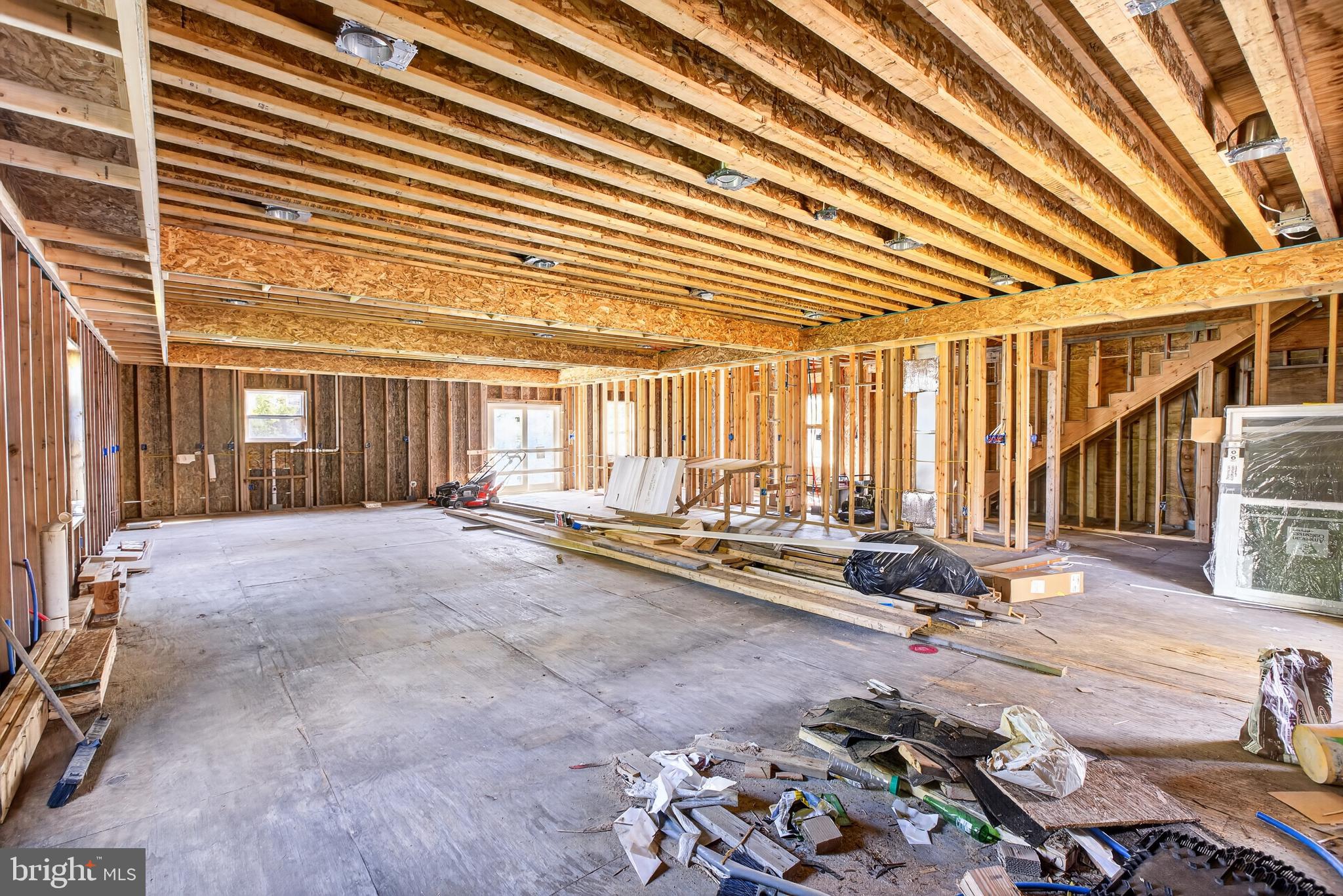 HUNTINGTON - Residential