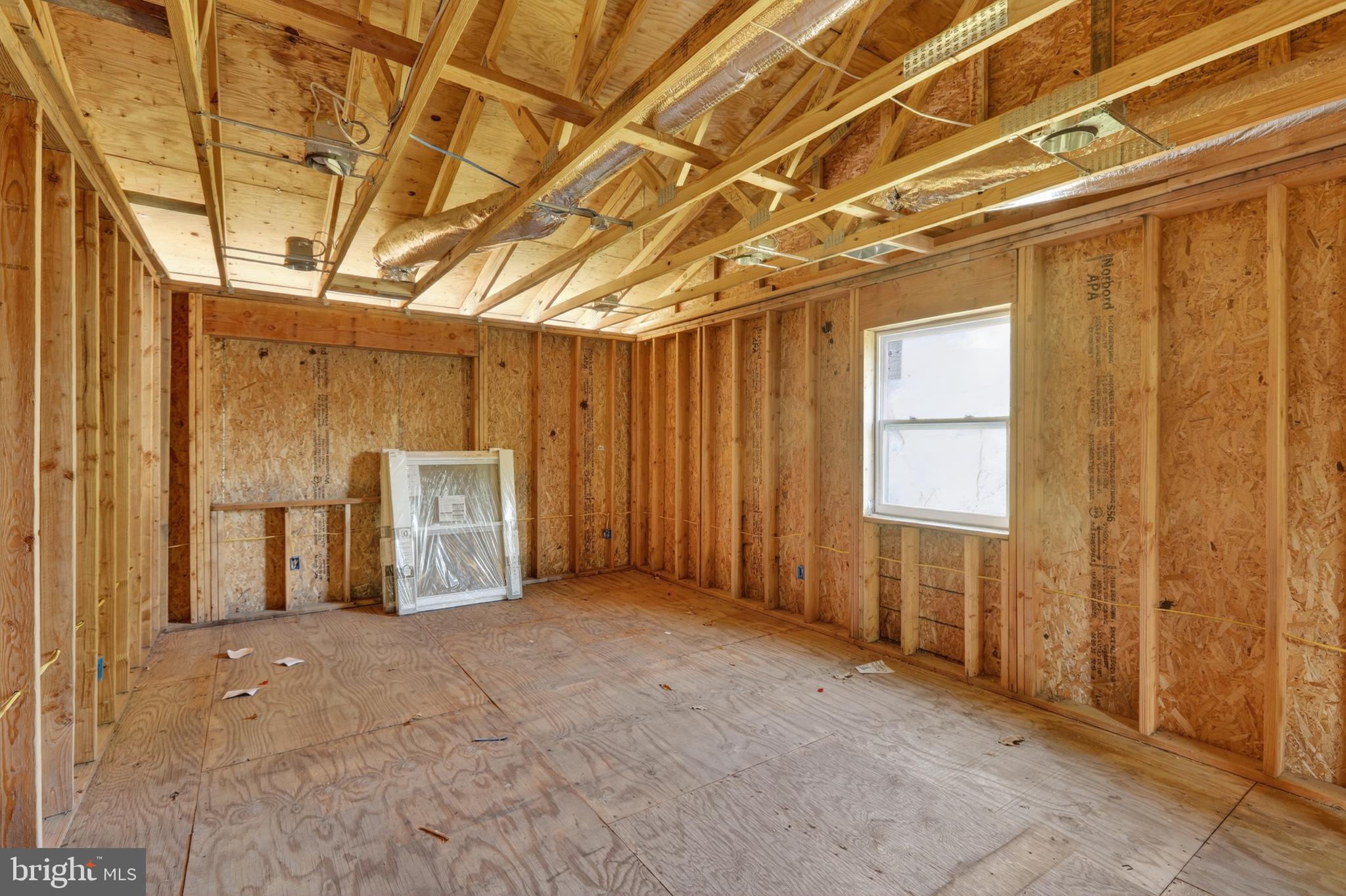 HUNTINGTON - Residential