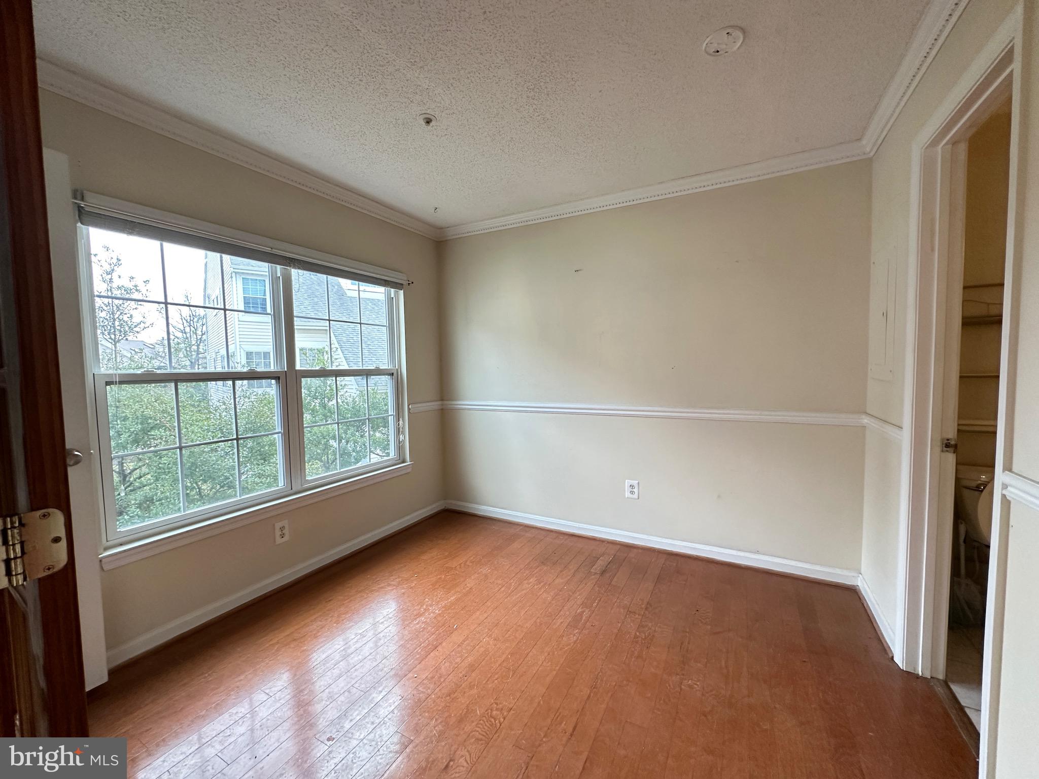 VISTAS 2 AT LAUREL - Residential Lease