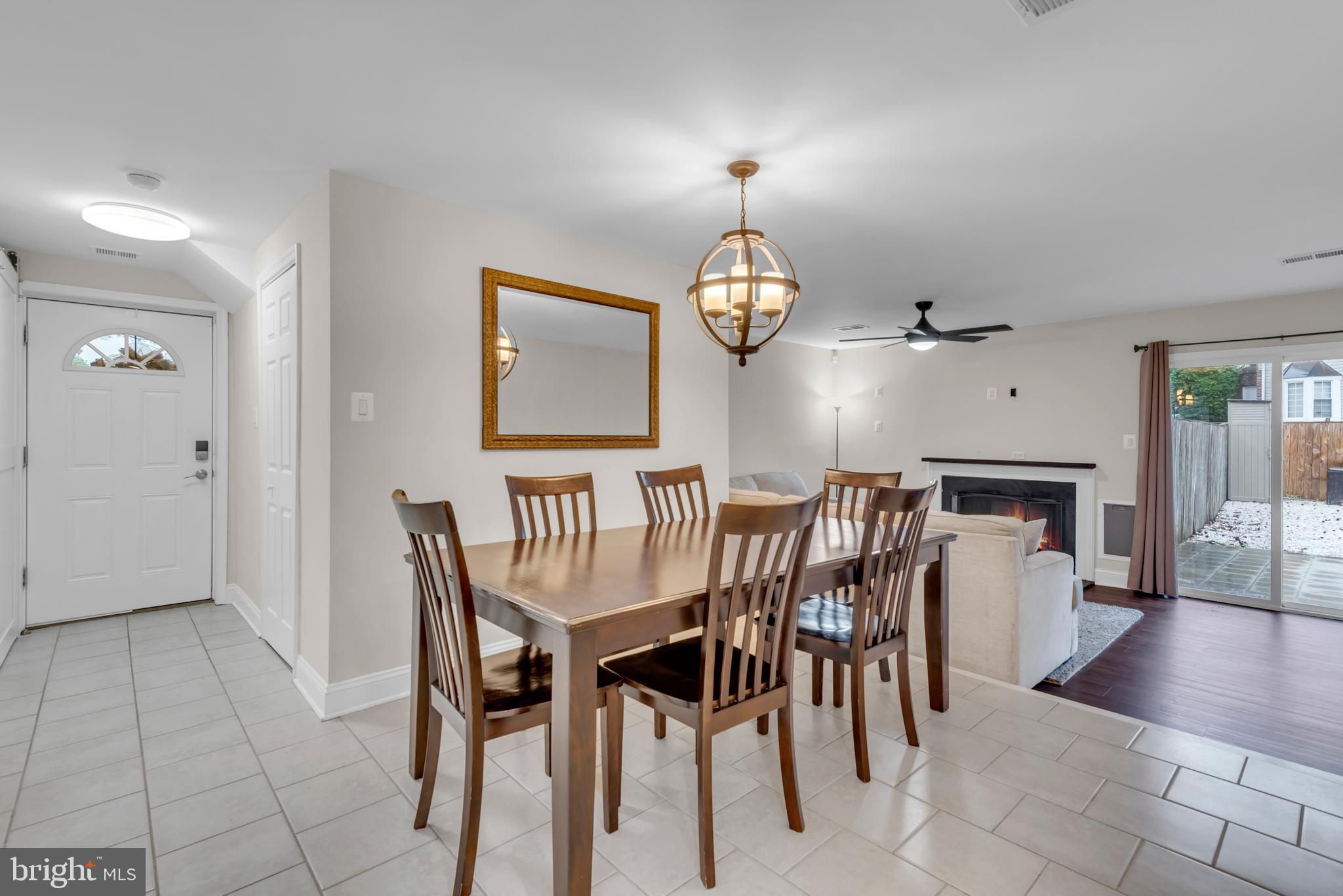 1458 BLOCKTON COURT