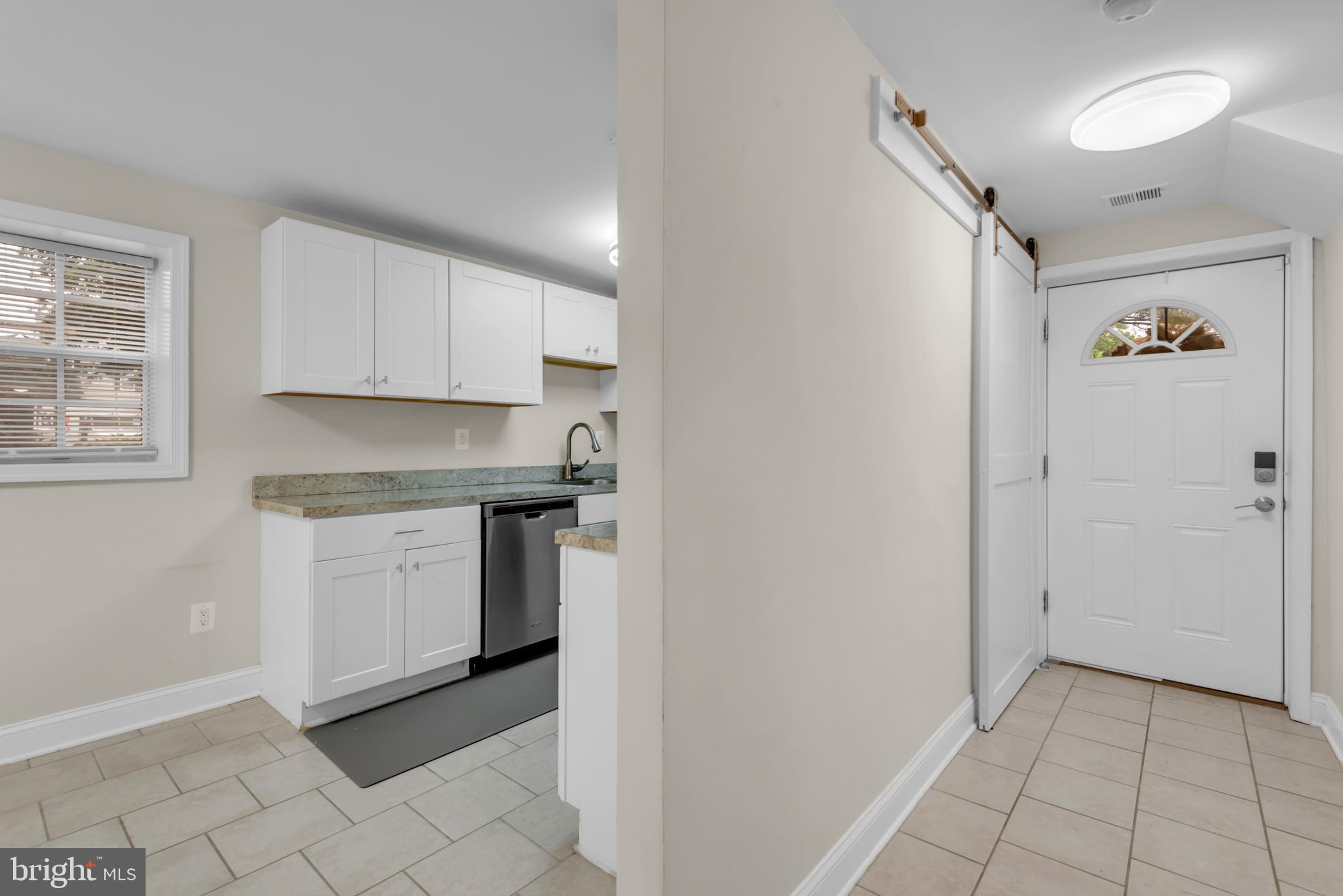 1458 BLOCKTON COURT
