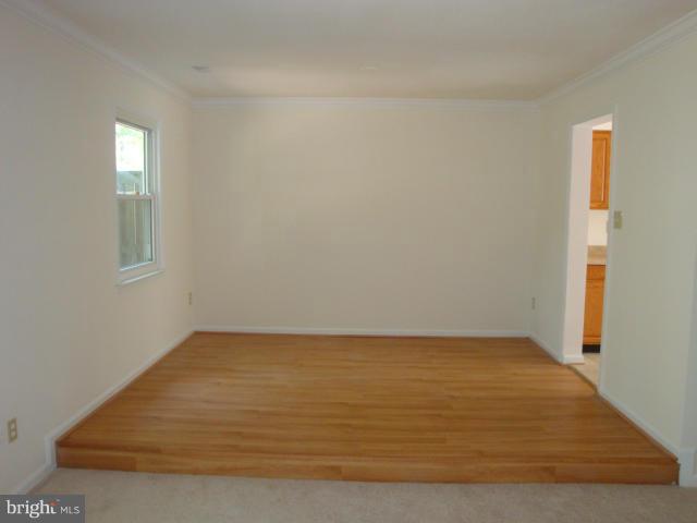 RYON WOODS - Residential Lease