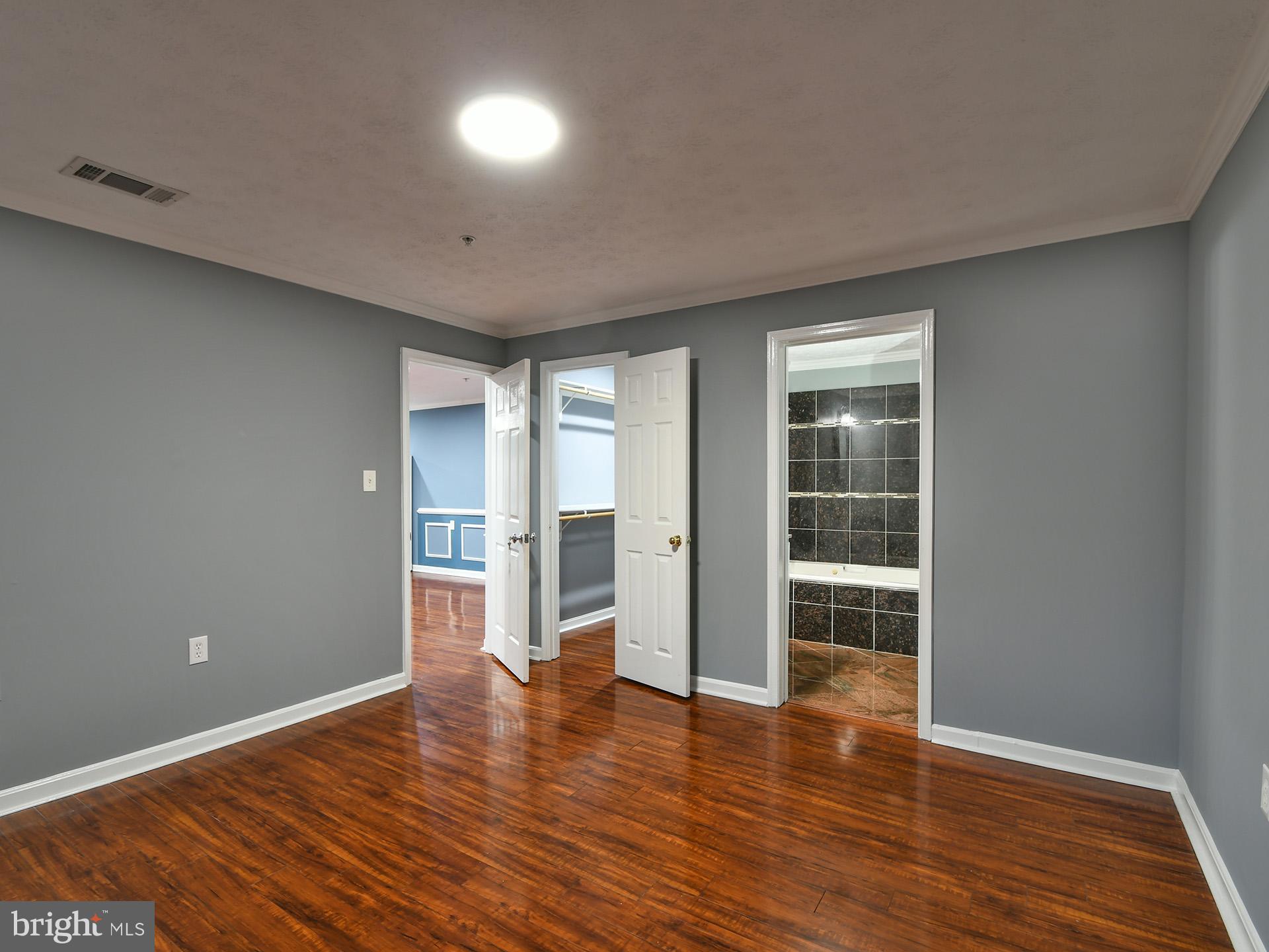 LAKE POINTE AT TOWN CENTER - Residential Lease