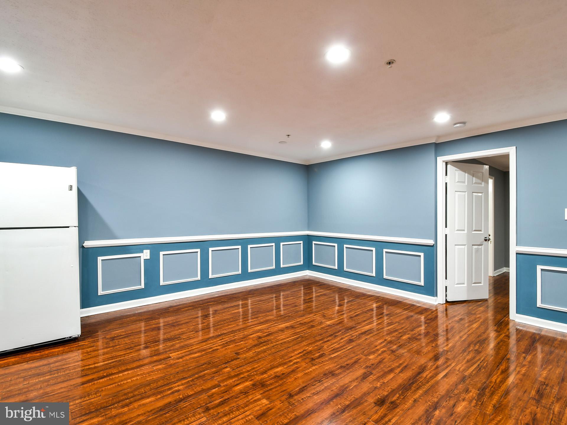 LAKE POINTE AT TOWN CENTER - Residential Lease