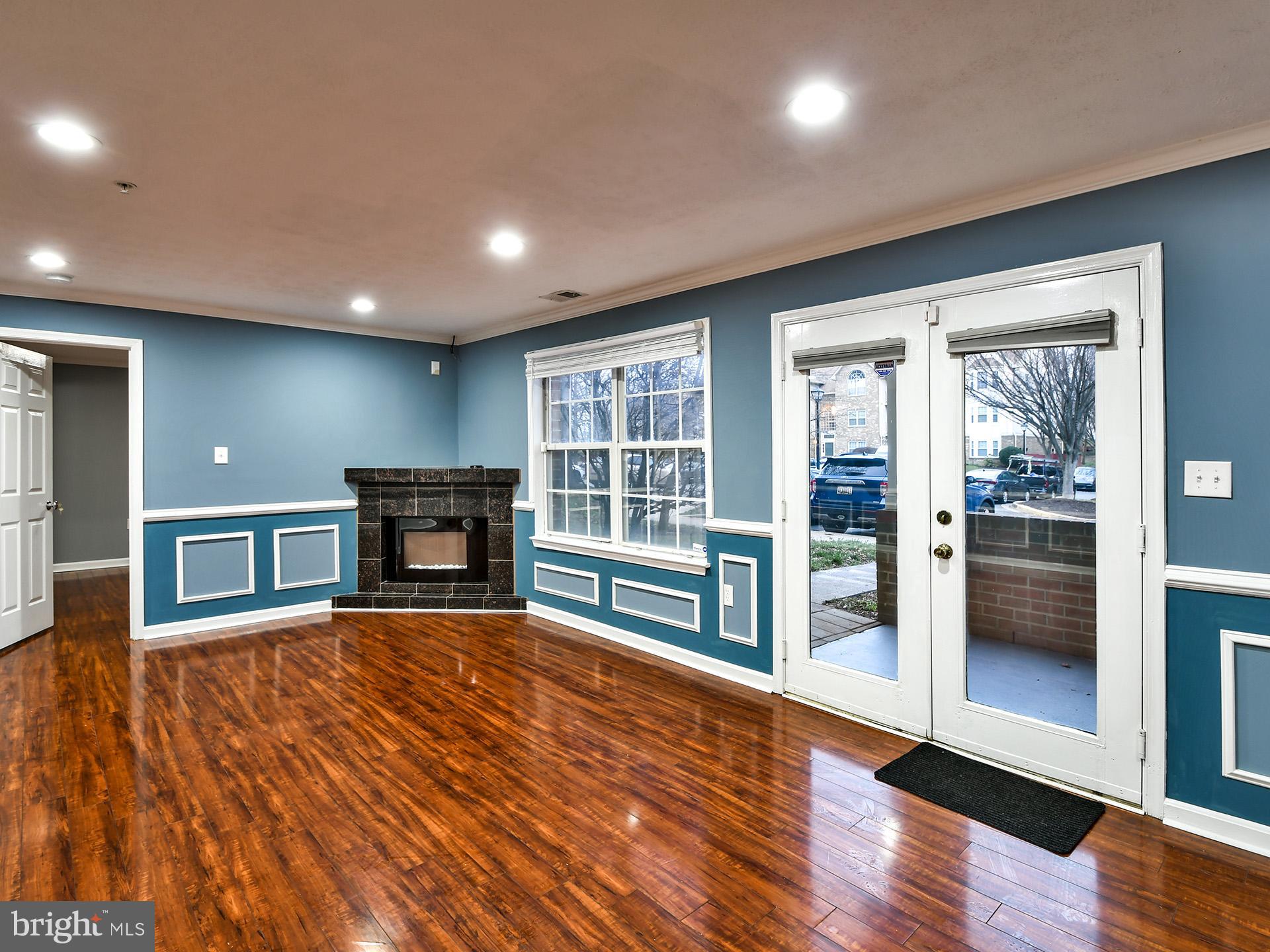 LAKE POINTE AT TOWN CENTER - Residential Lease