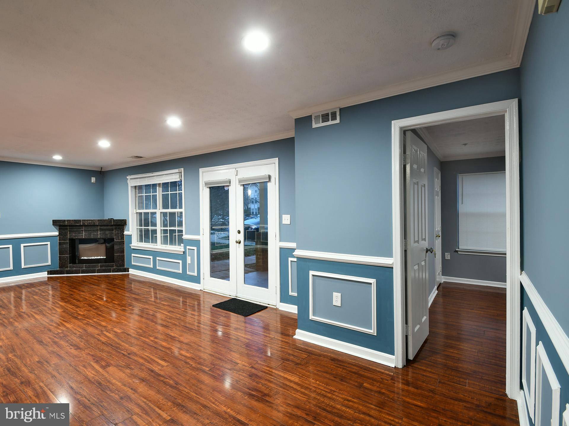 LAKE POINTE AT TOWN CENTER - Residential Lease