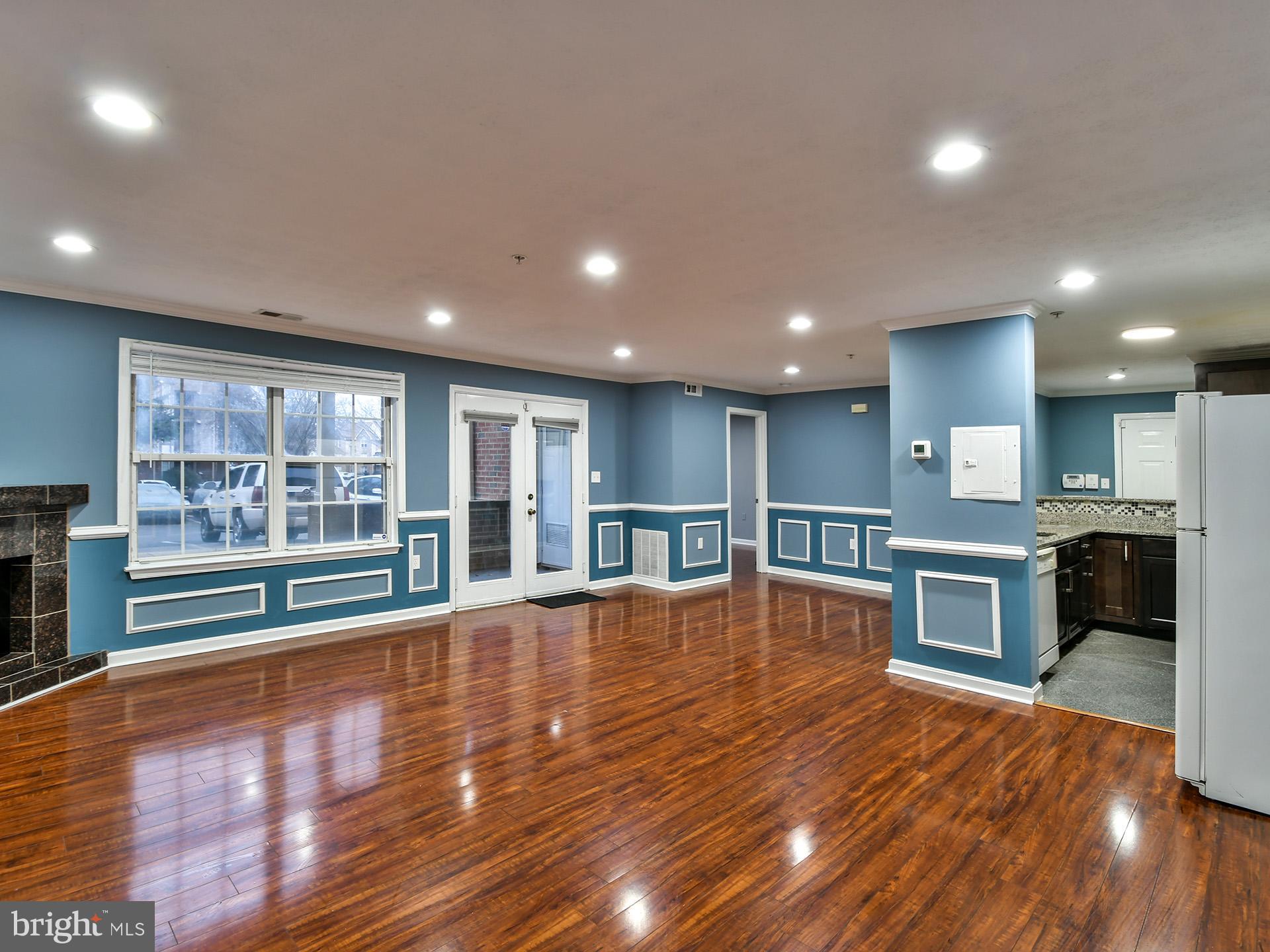 LAKE POINTE AT TOWN CENTER - Residential Lease