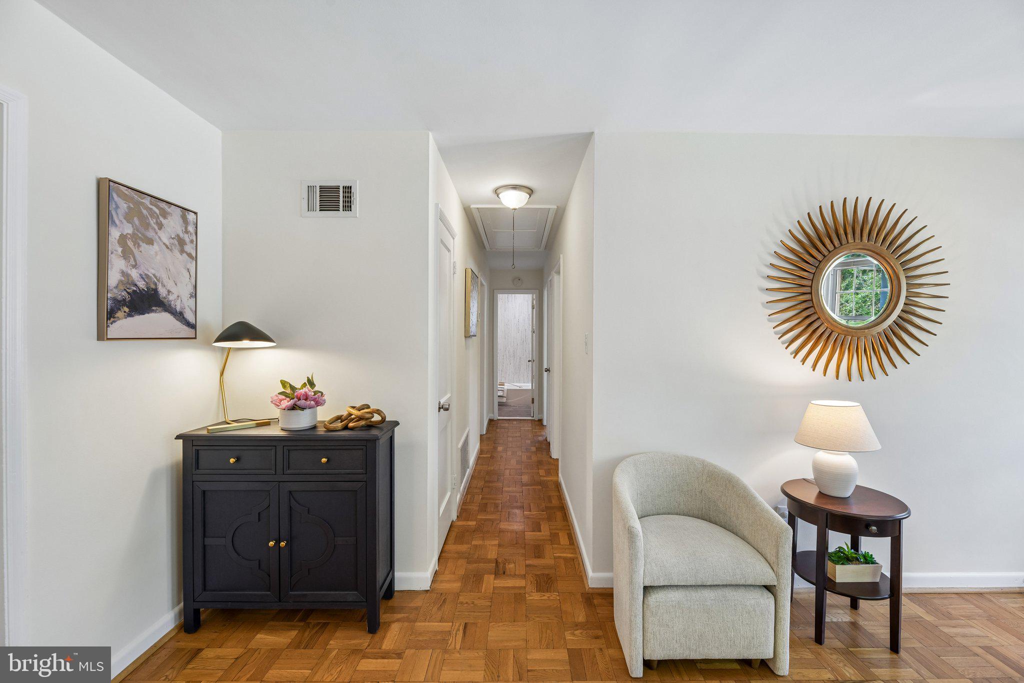 BARCROFT - Residential