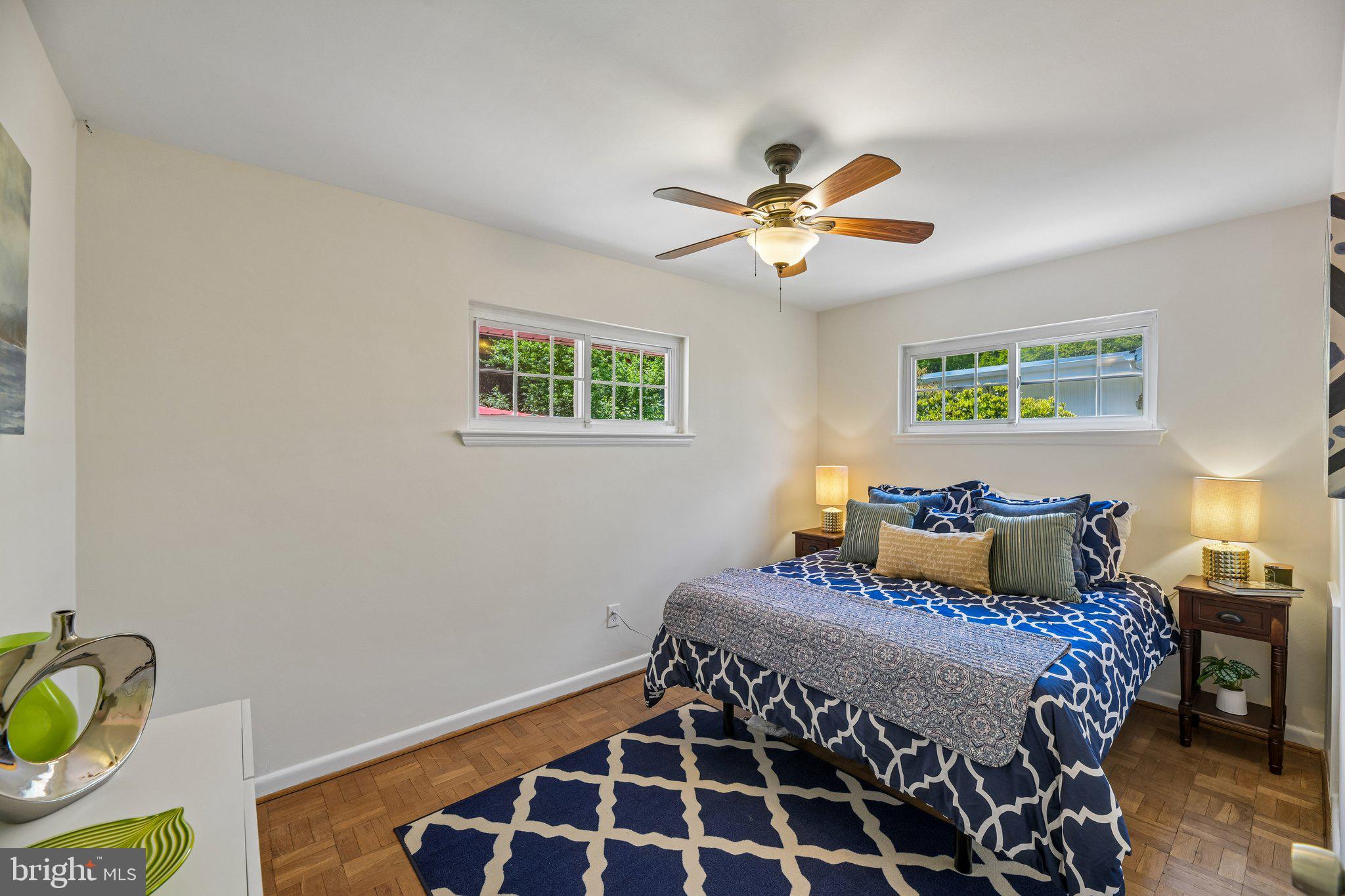 BARCROFT - Residential