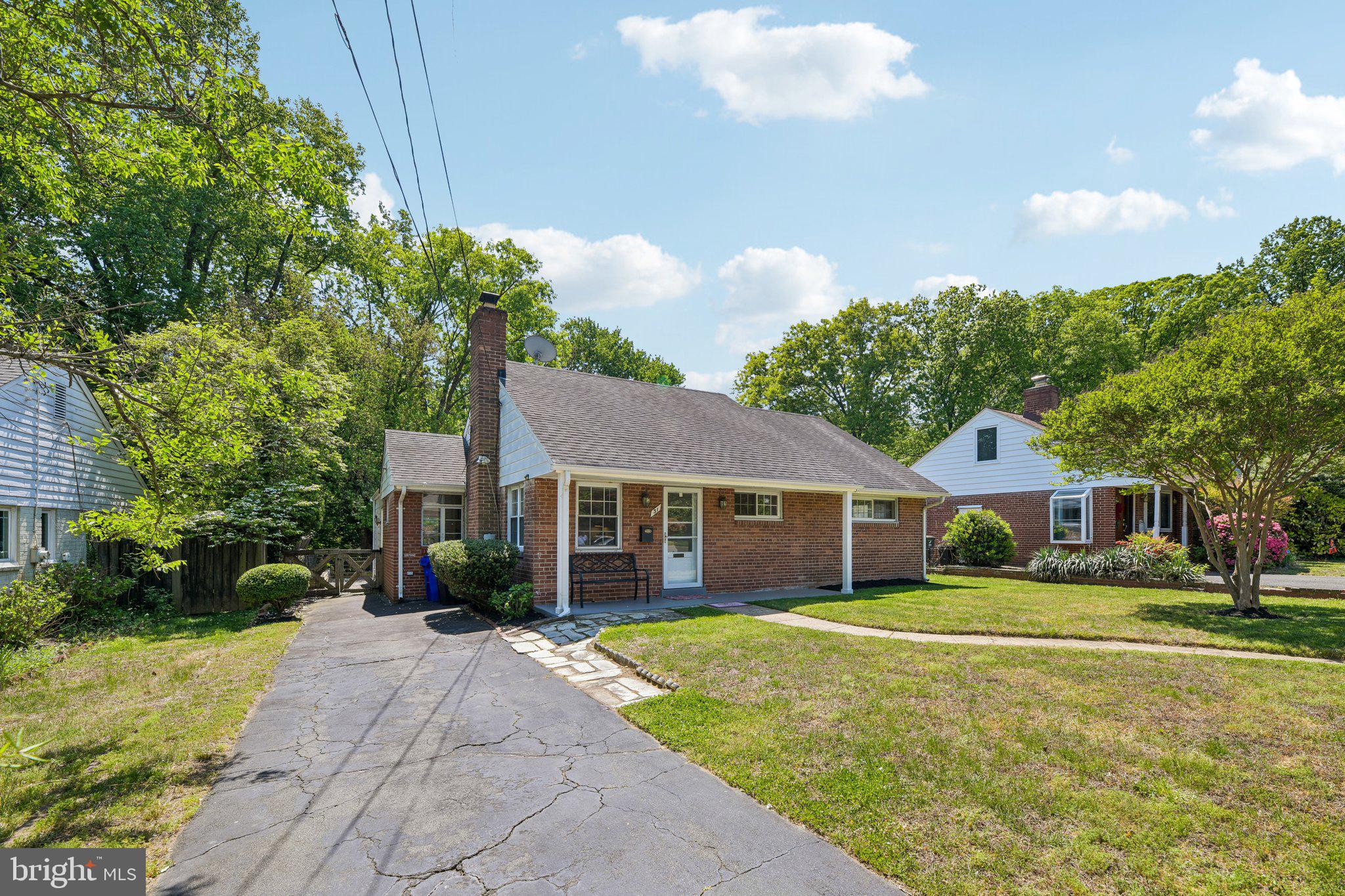 BARCROFT - Residential