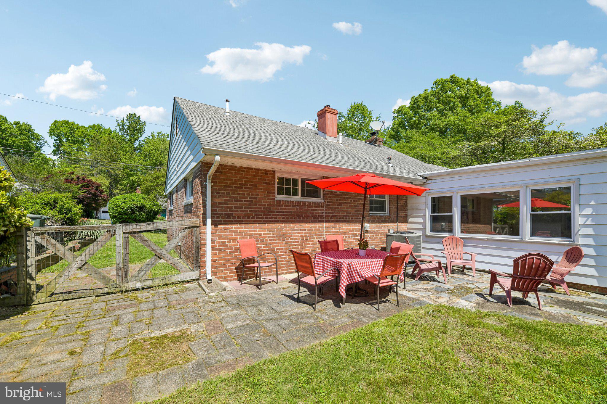 BARCROFT - Residential