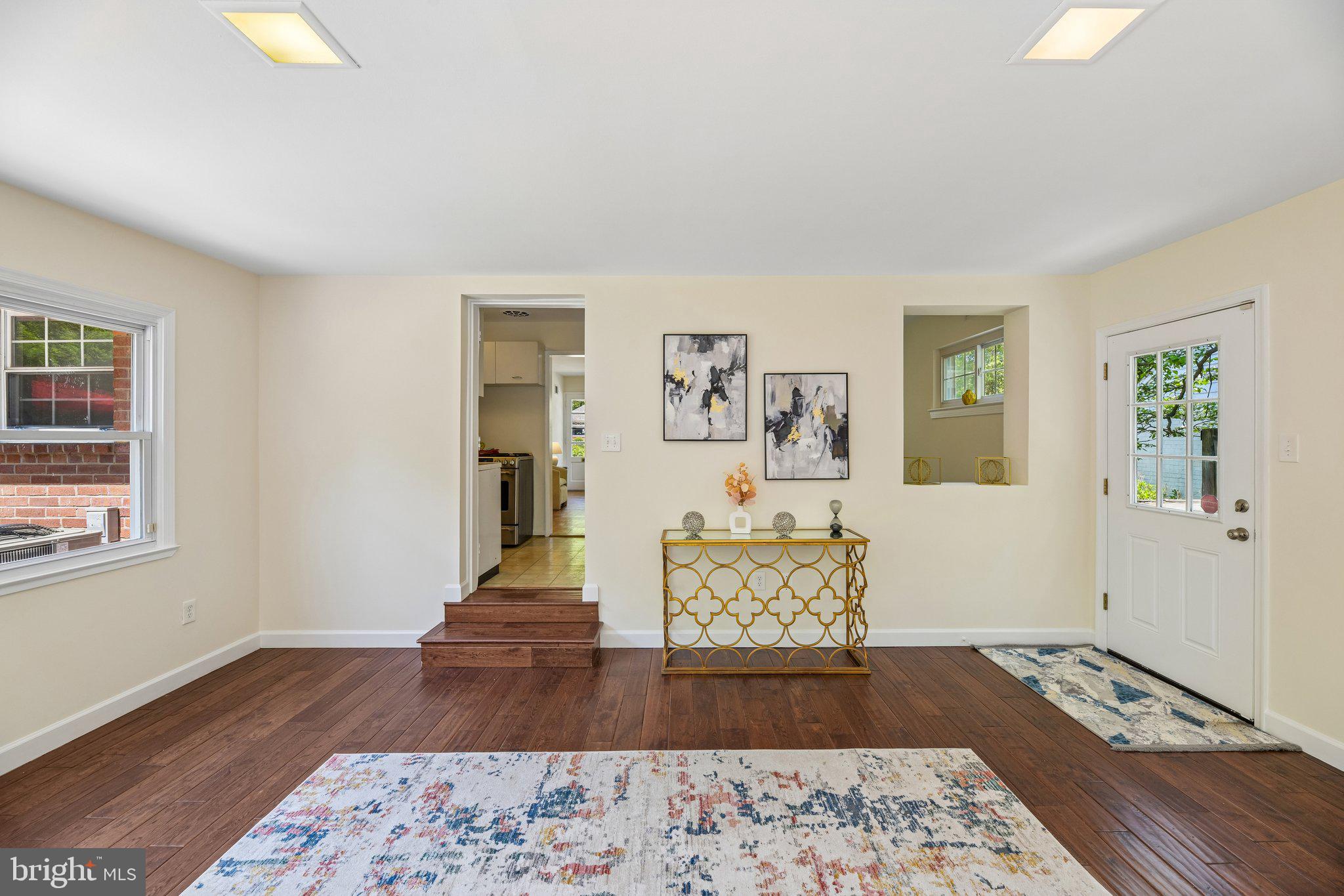 BARCROFT - Residential