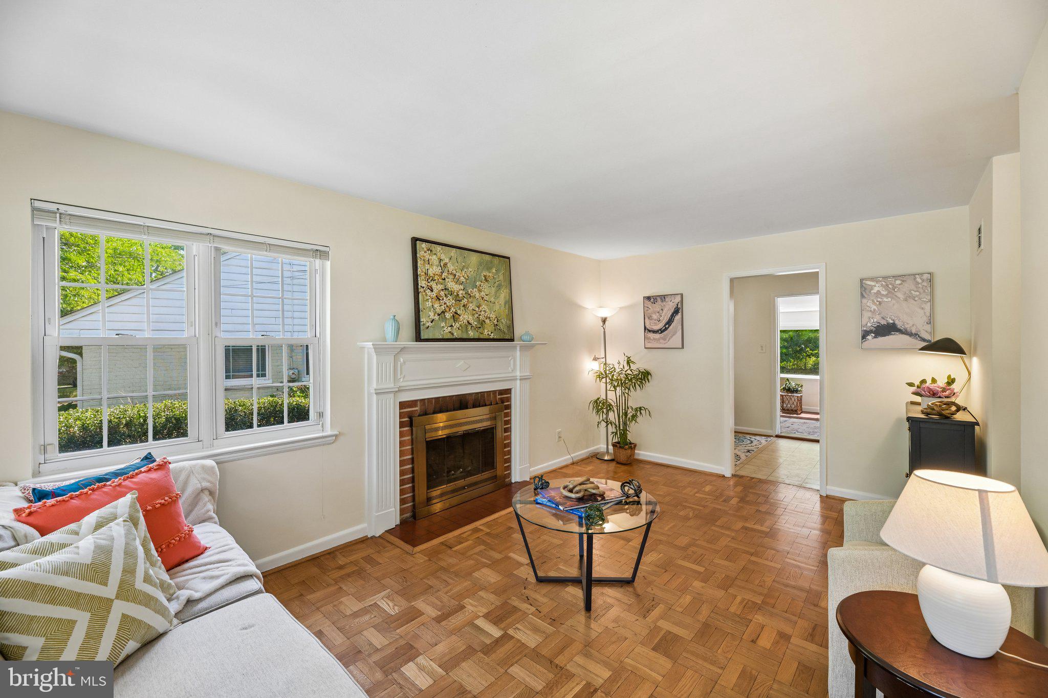 BARCROFT - Residential