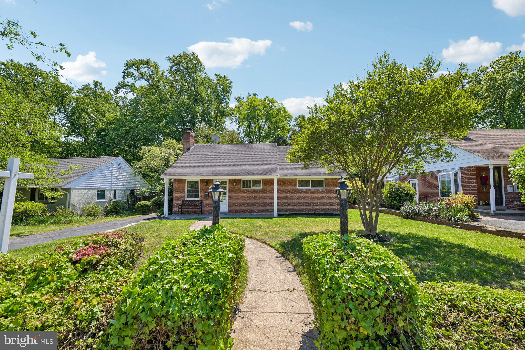 BARCROFT - Residential