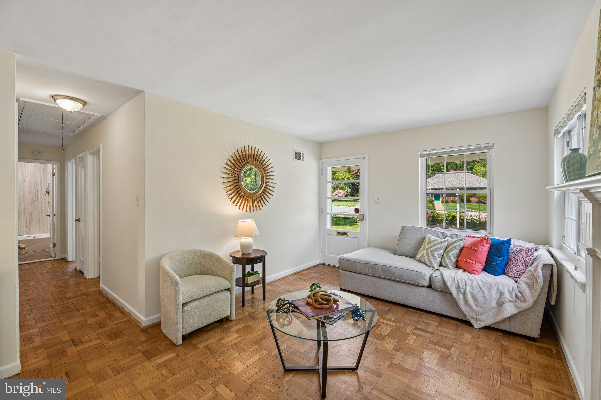 BARCROFT - Residential