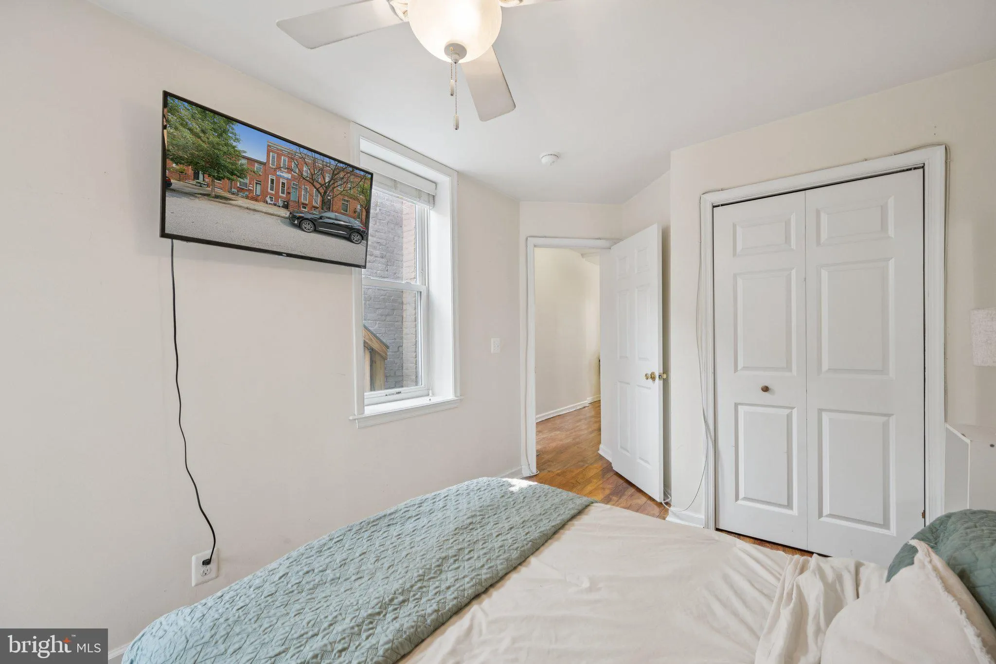 Baltimore, Maryland 21224, United States, 3 Bedrooms Bedrooms, ,3 BathroomsBathrooms,Residential,Pending,144870