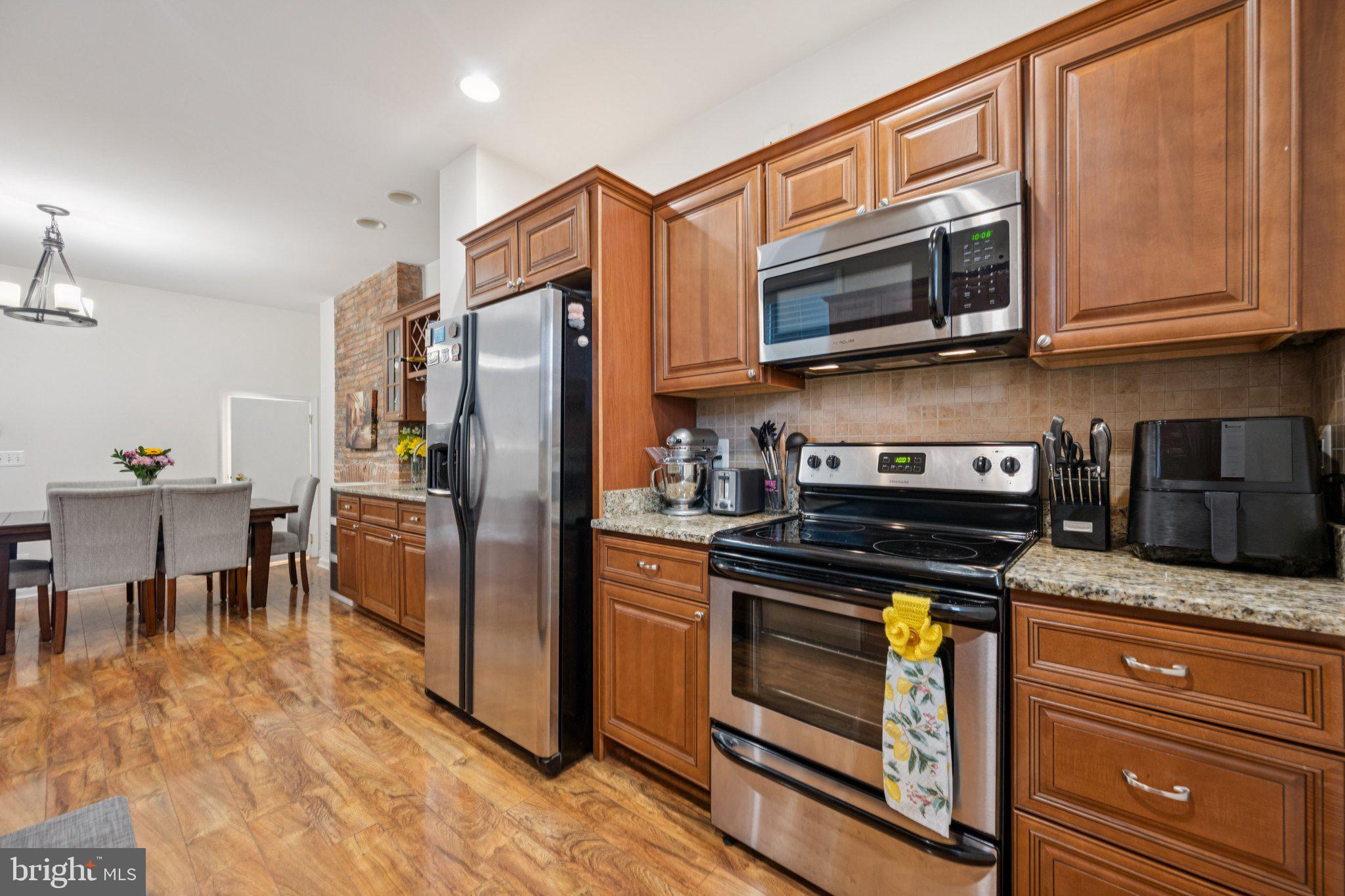 CANTON - Residential