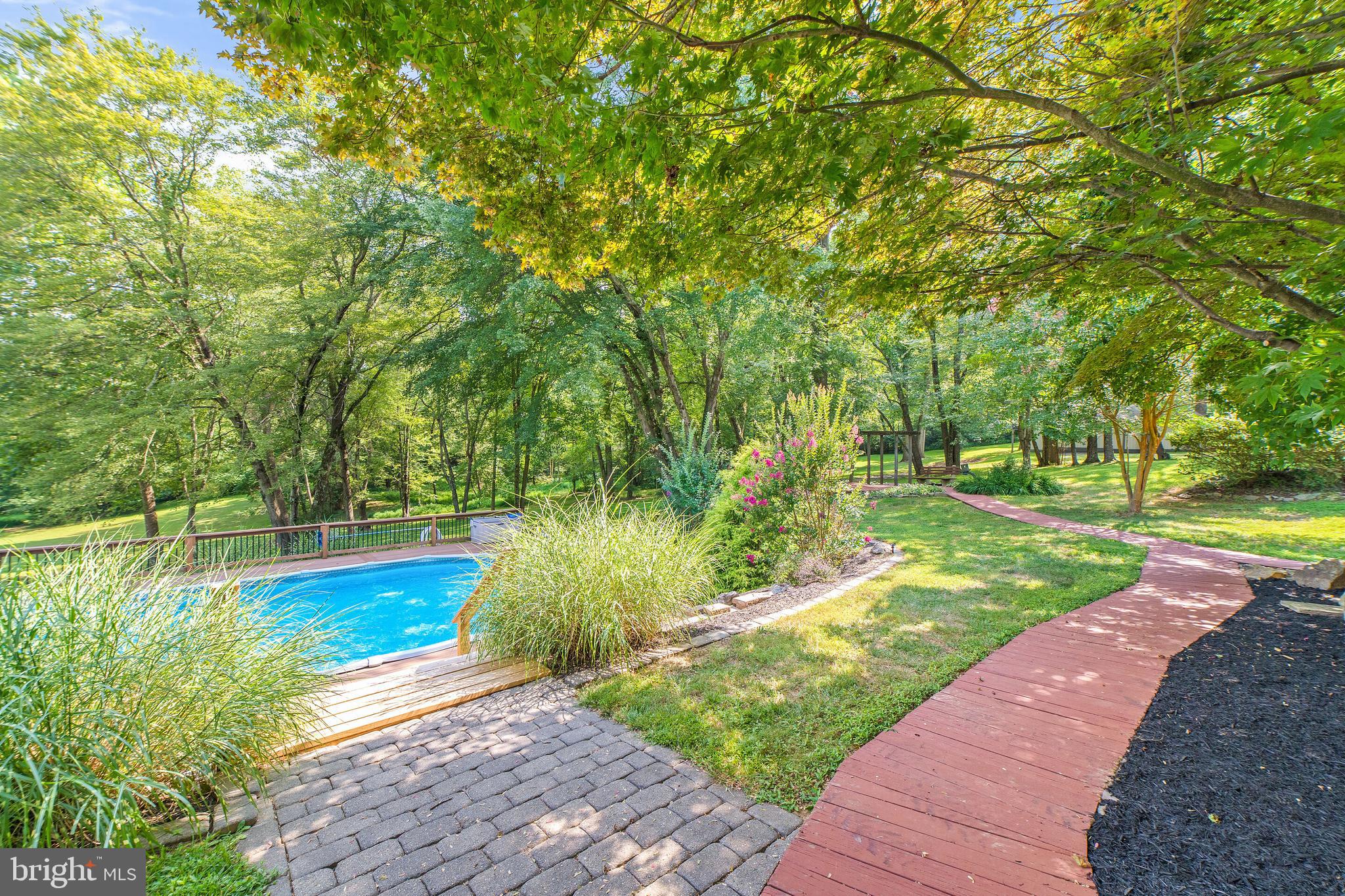 MEADOW RIDGE - Residential