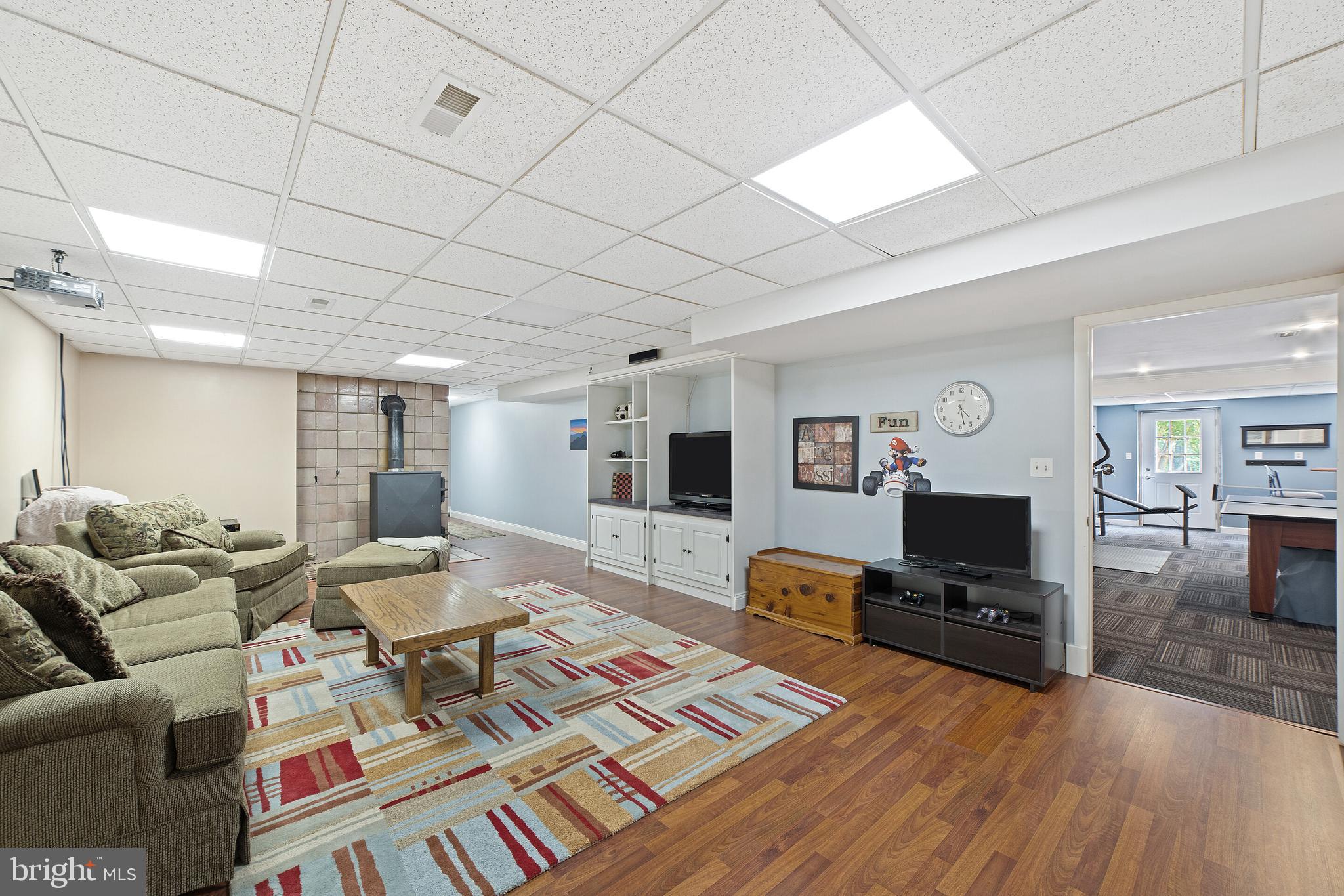 MEADOW RIDGE - Residential