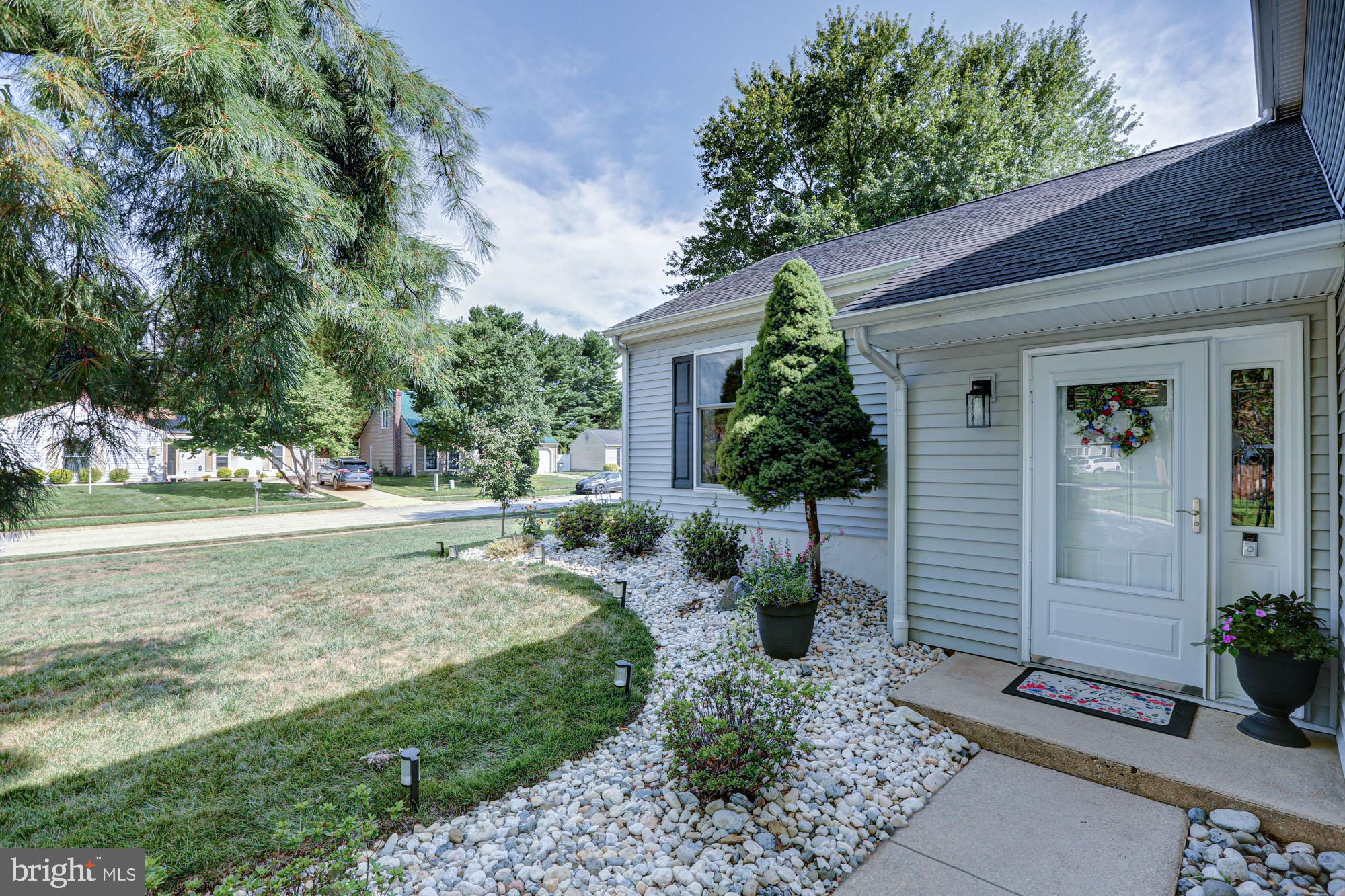 6 THREE RIVERS DRIVE