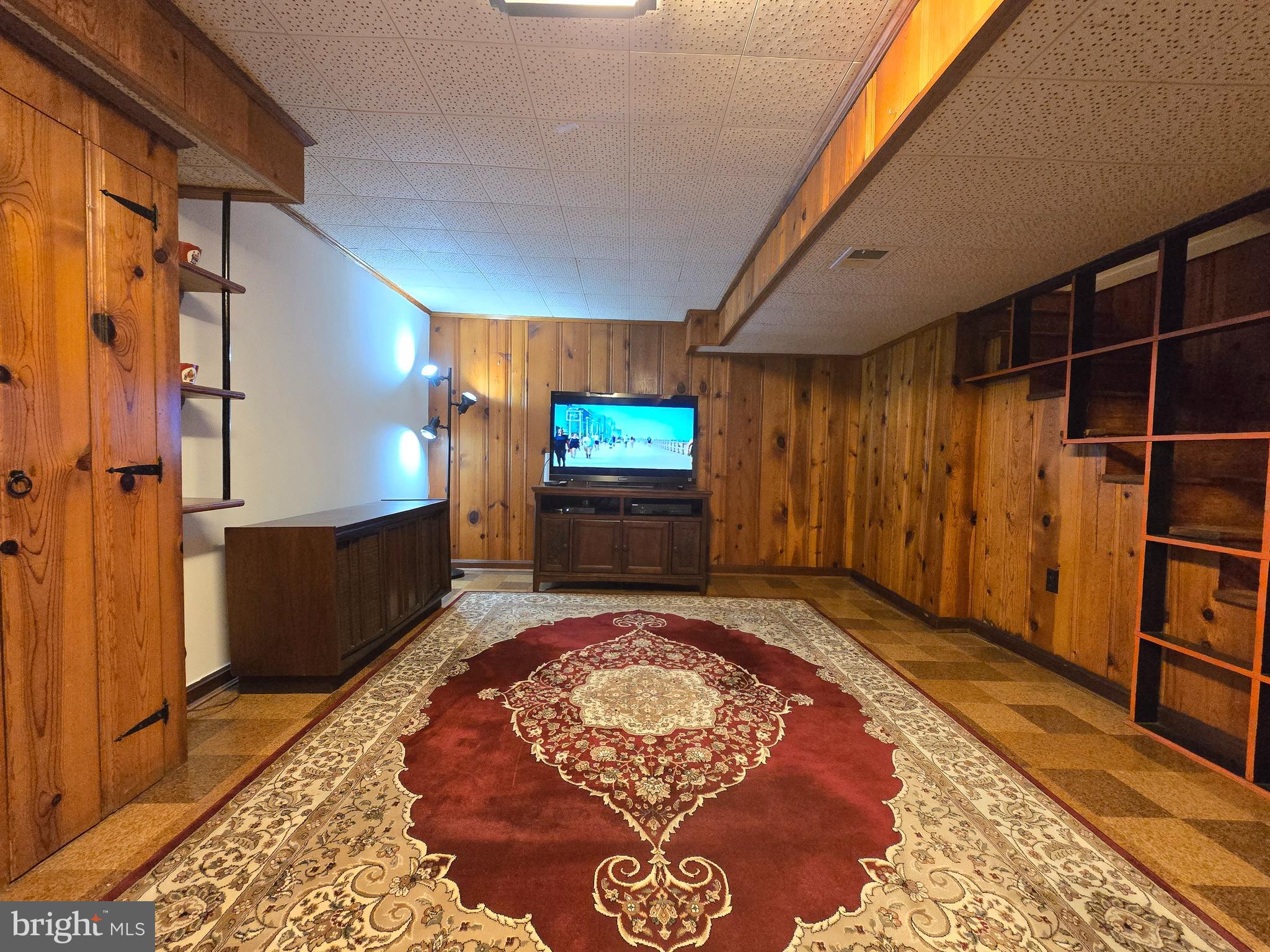 NORTHWOOD VILLAGE - Residential