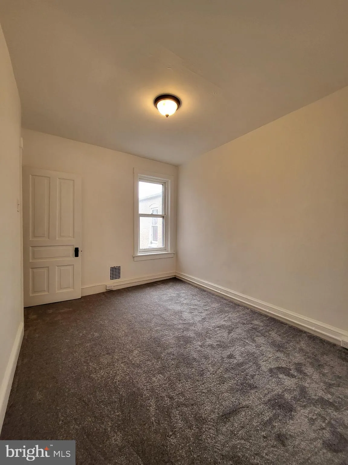 Reading, Pennsylvania 19604, United States, 5 Bedrooms Bedrooms, ,1 BathroomBathrooms,Residential,Active,101279