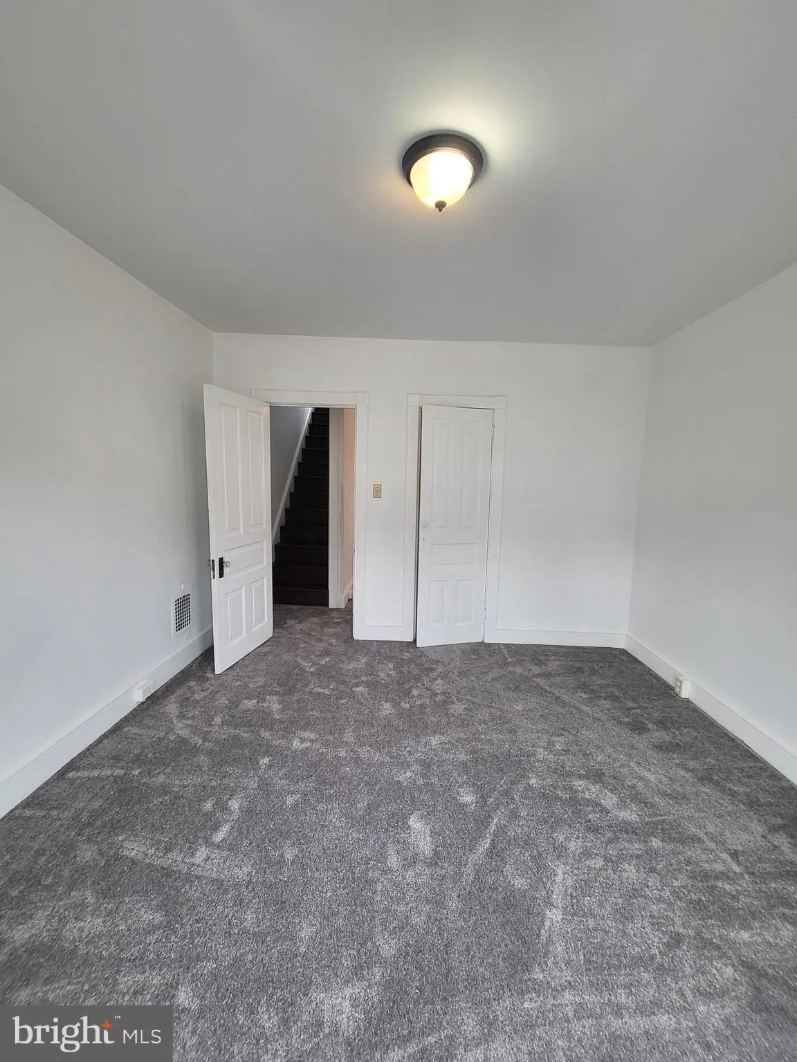 Reading, Pennsylvania 19604, United States, 5 Bedrooms Bedrooms, ,1 BathroomBathrooms,Residential,Active,101279