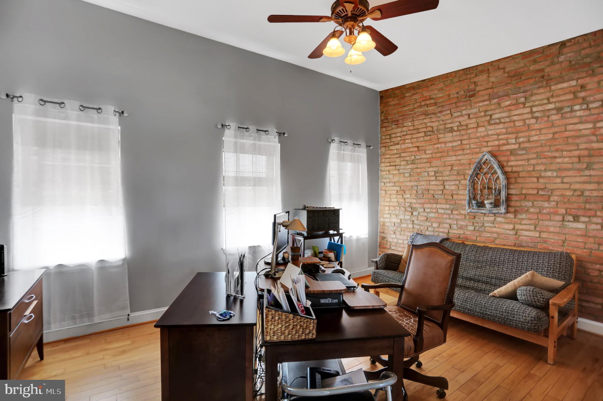 BUTCHER'S HILL - Residential