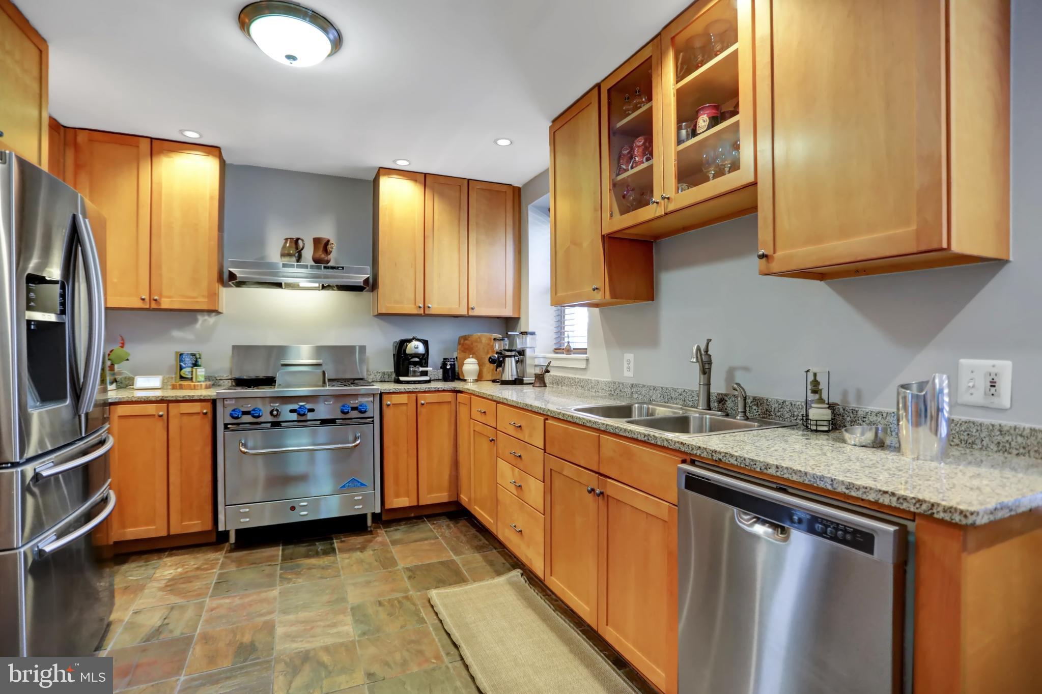 BUTCHER'S HILL - Residential