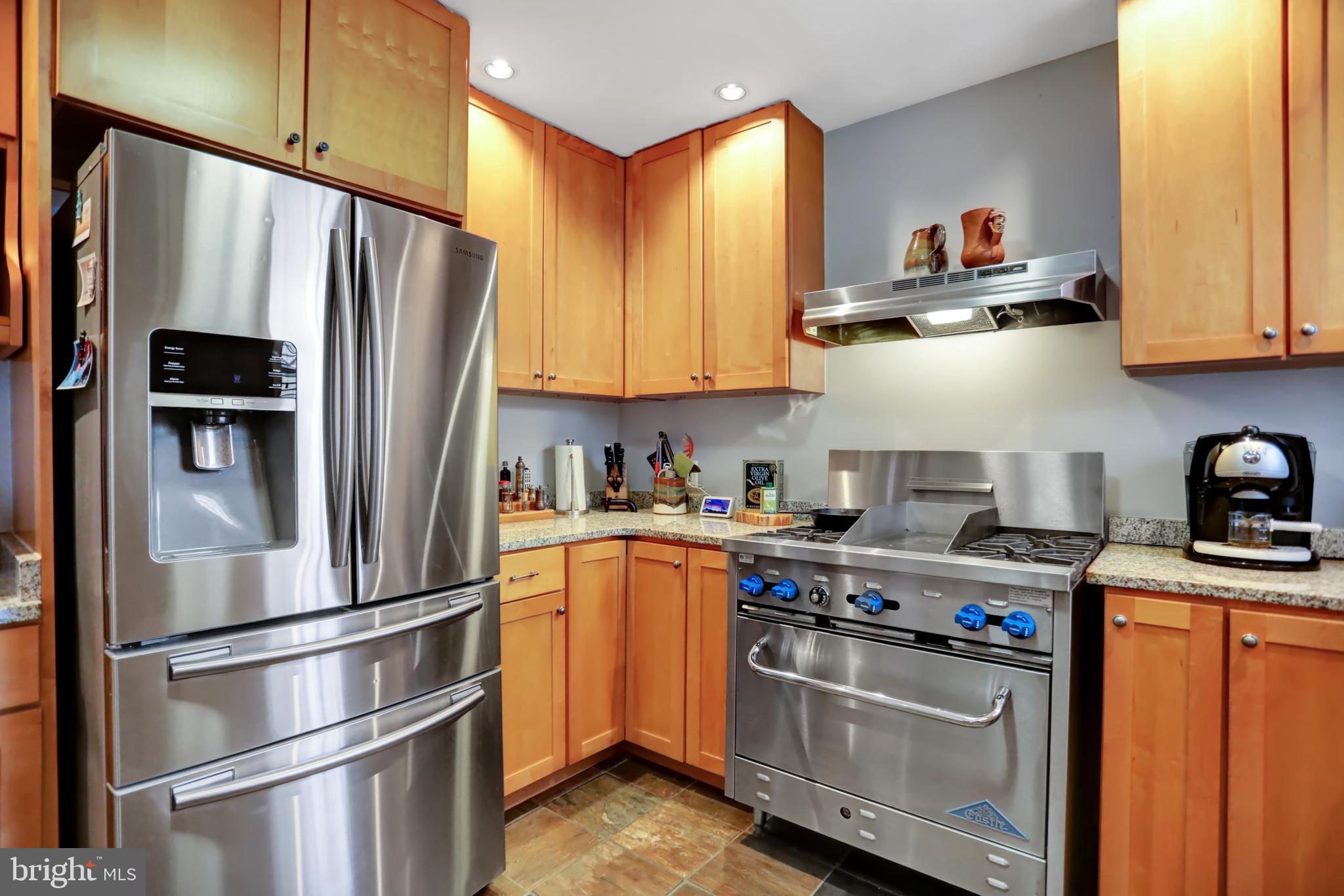 BUTCHER'S HILL - Residential