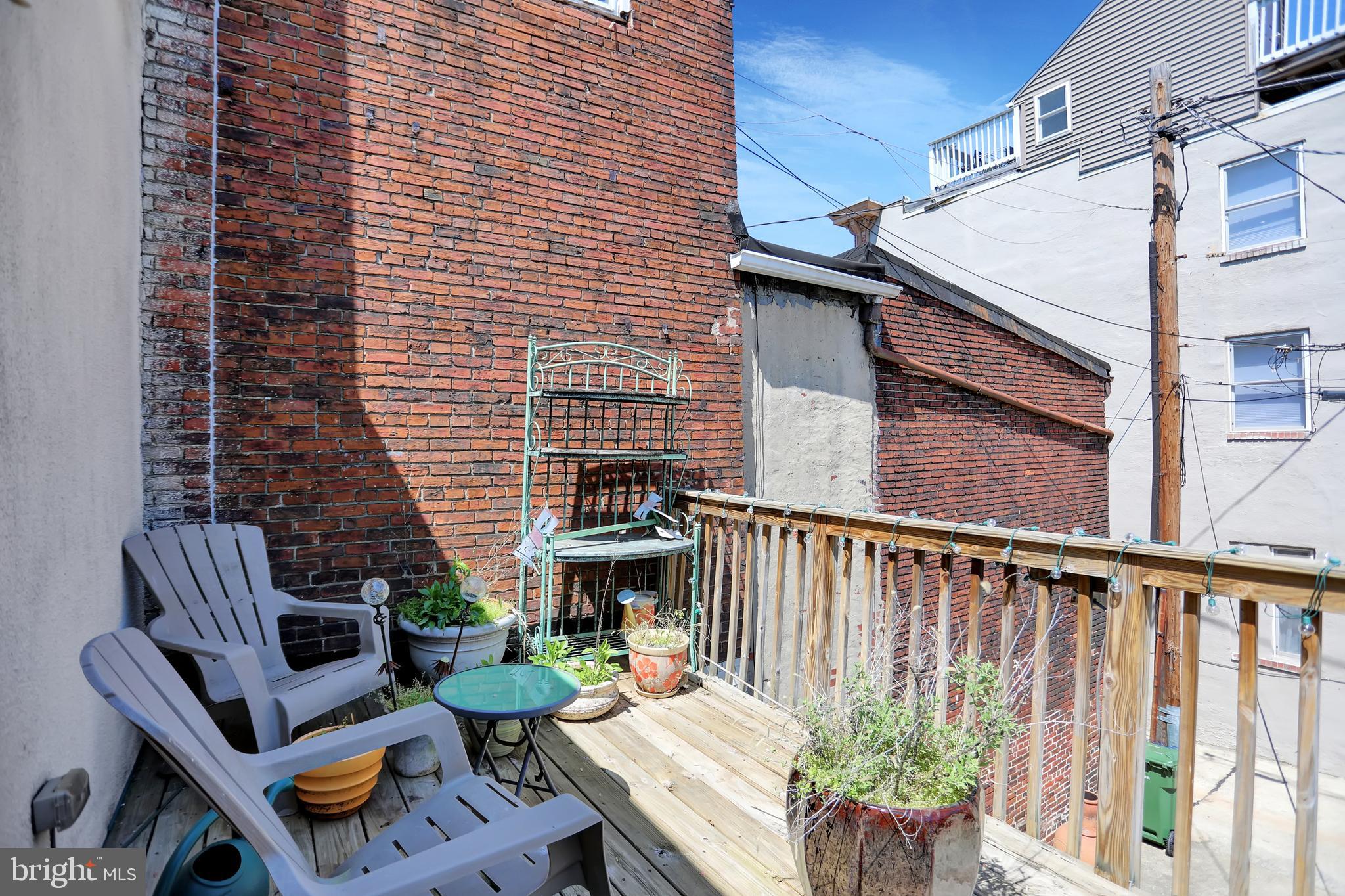 BUTCHER'S HILL - Residential