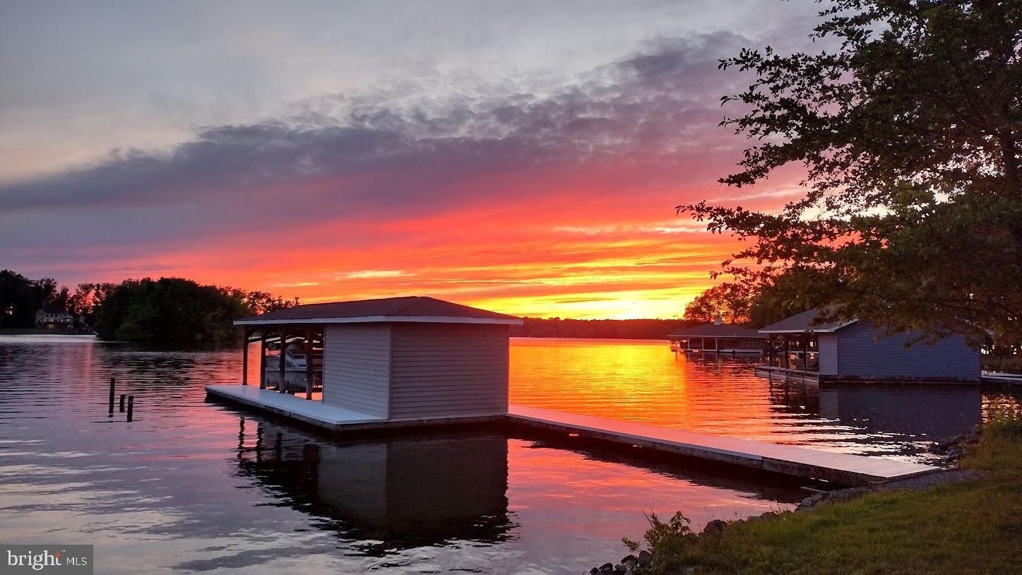 305 CATAMARAN COURT