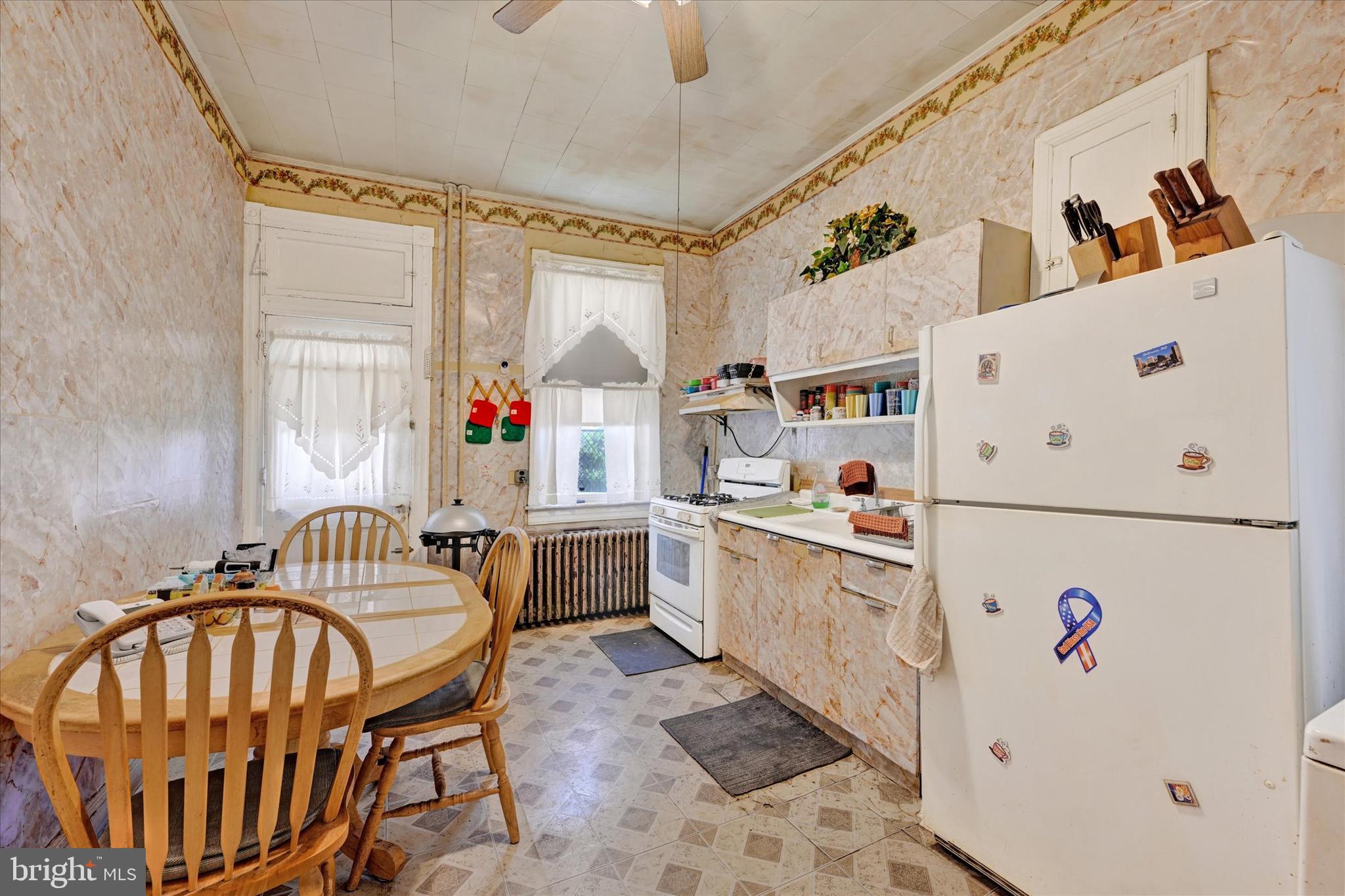 PENN NORTH - Residential