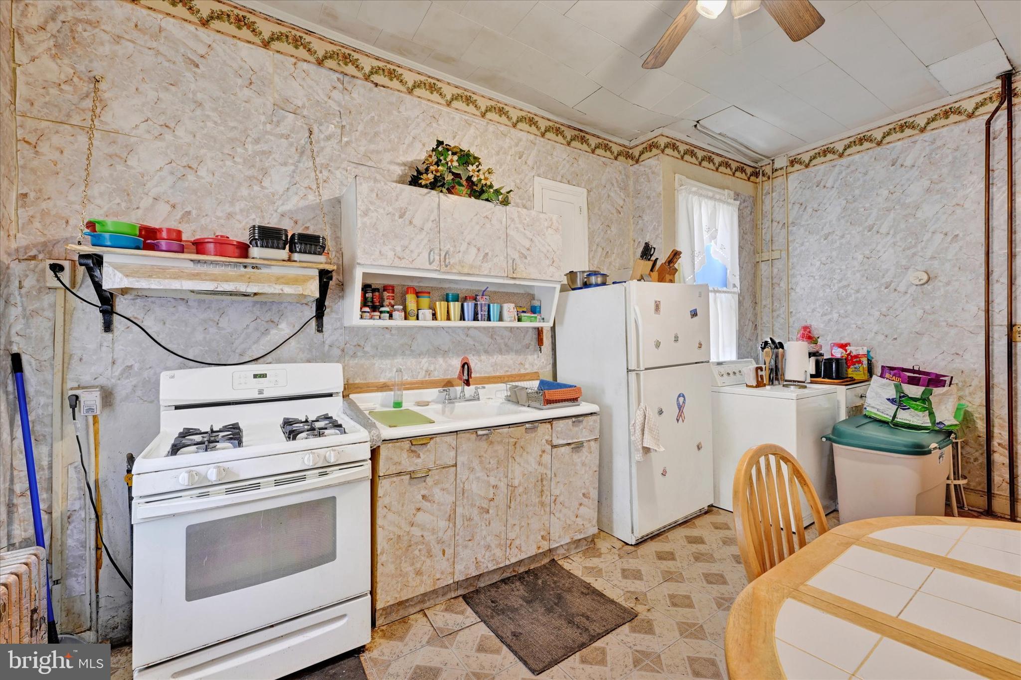 PENN NORTH - Residential