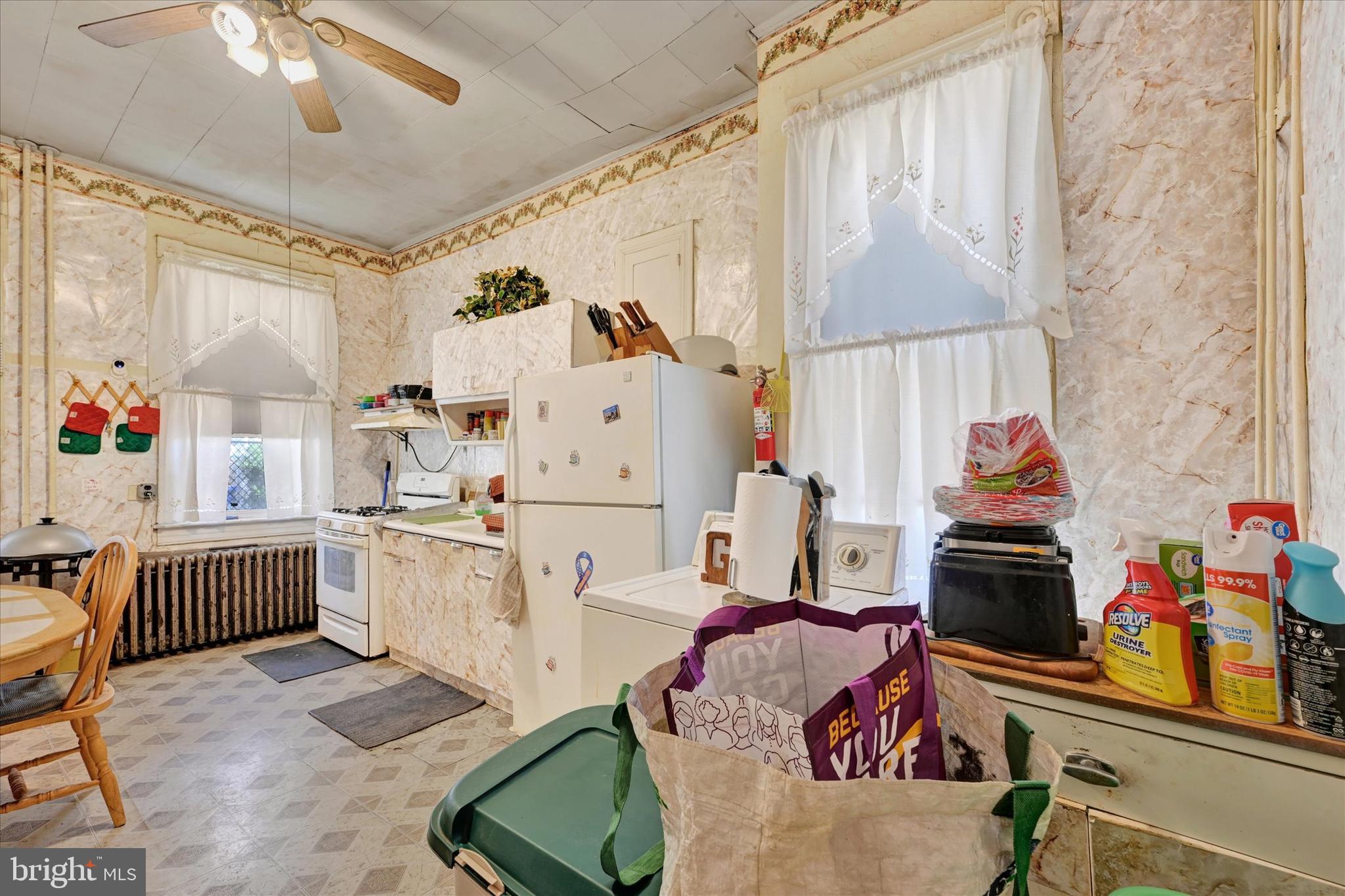 PENN NORTH - Residential